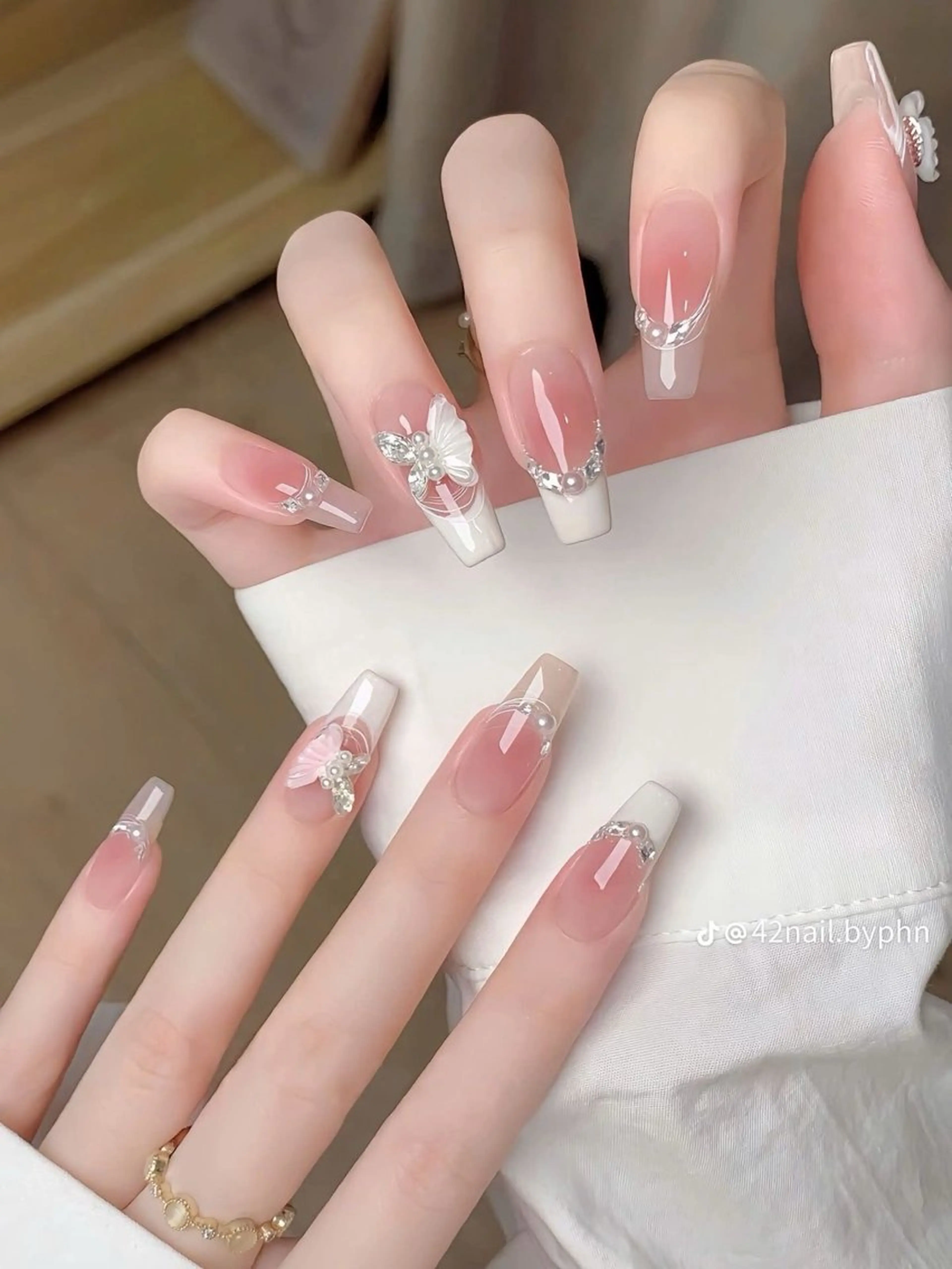 ネイル 韓国ネイル 持ち込み ネイルチップ ハンドネイル RINN ANA.CHUOのネイルデザイン