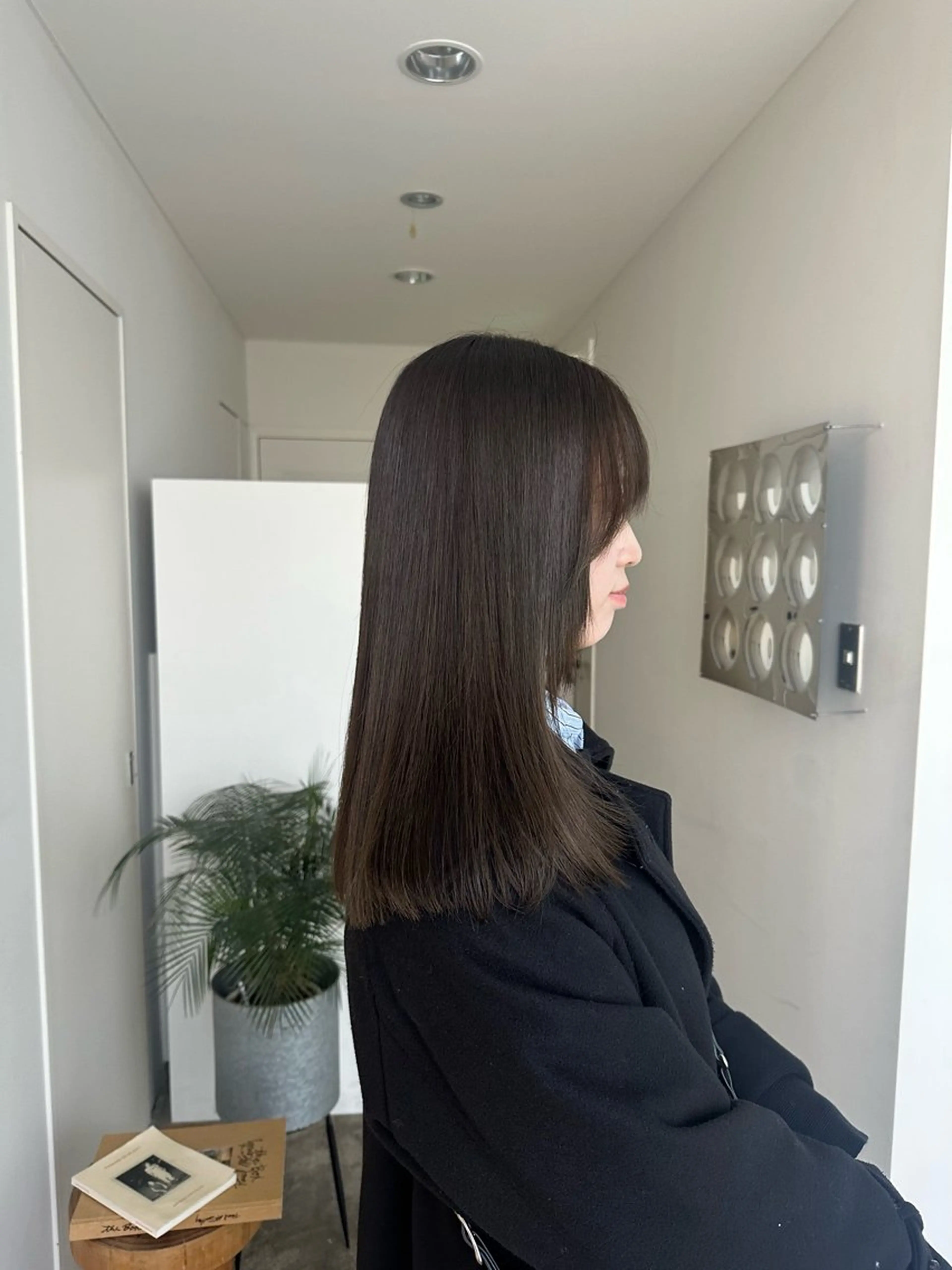 ロング カラー ベージュカラー 髪質改善 カット ヘアカラー 縮毛矯正 トリートメント 透明感カラー/顔周り レイヤー/髪質改善のヘアスタイル