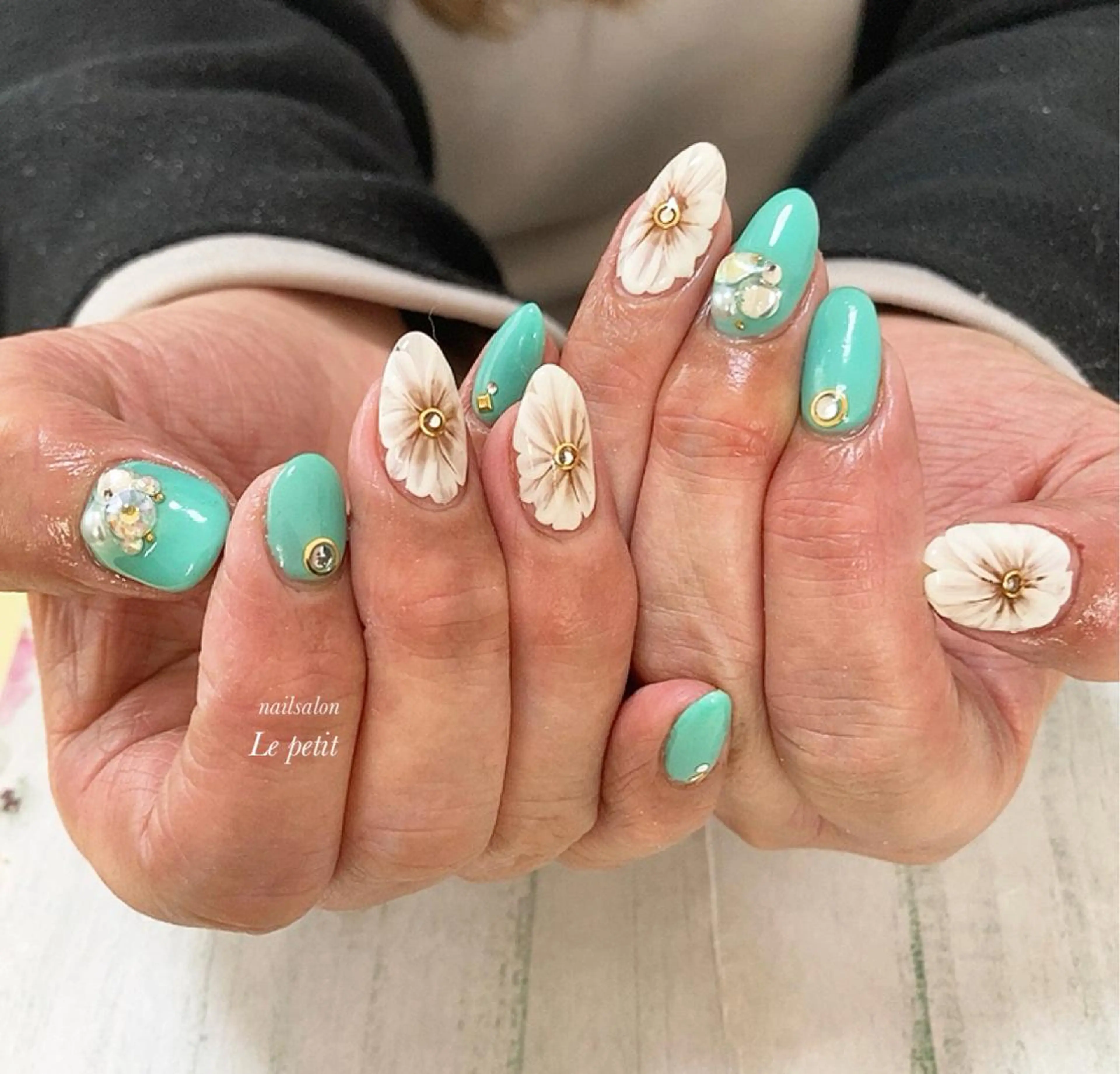 ネイル 石野 広佳のネイルデザイン