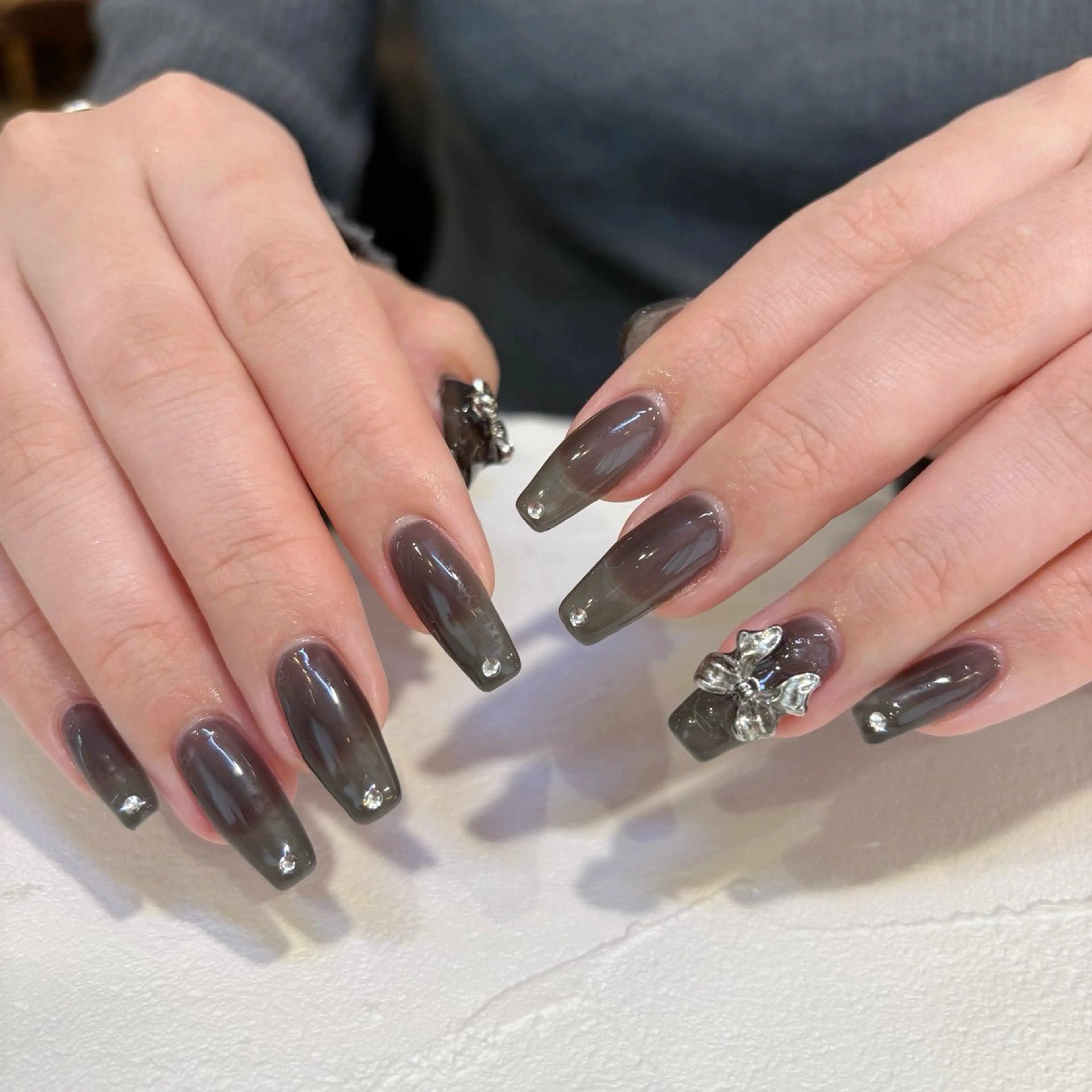 ネイル ハンドネイル 鈴木 里奈のネイルデザイン