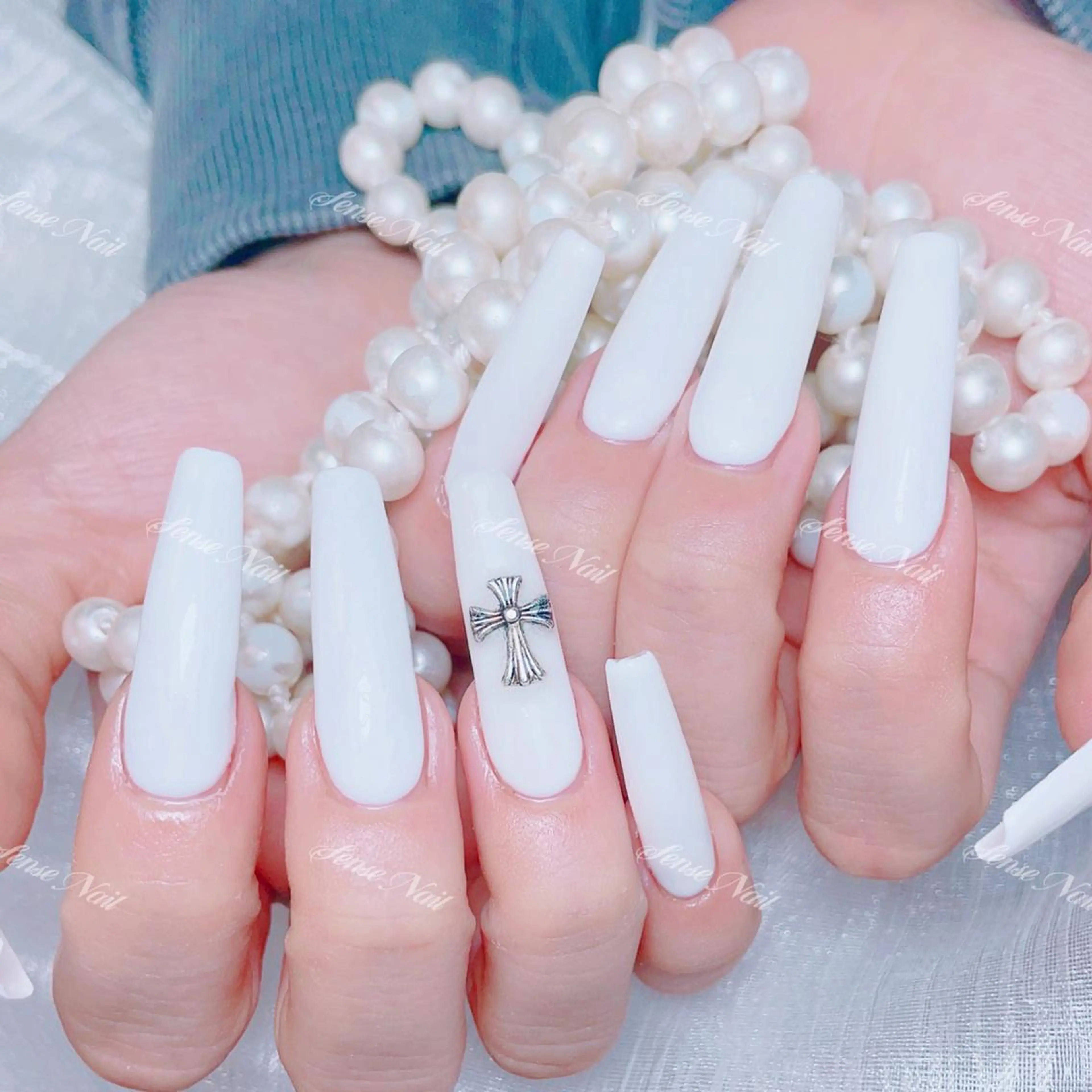 ネイル ハンドネイル ハンドケア Yukiko 🌙のネイルデザイン