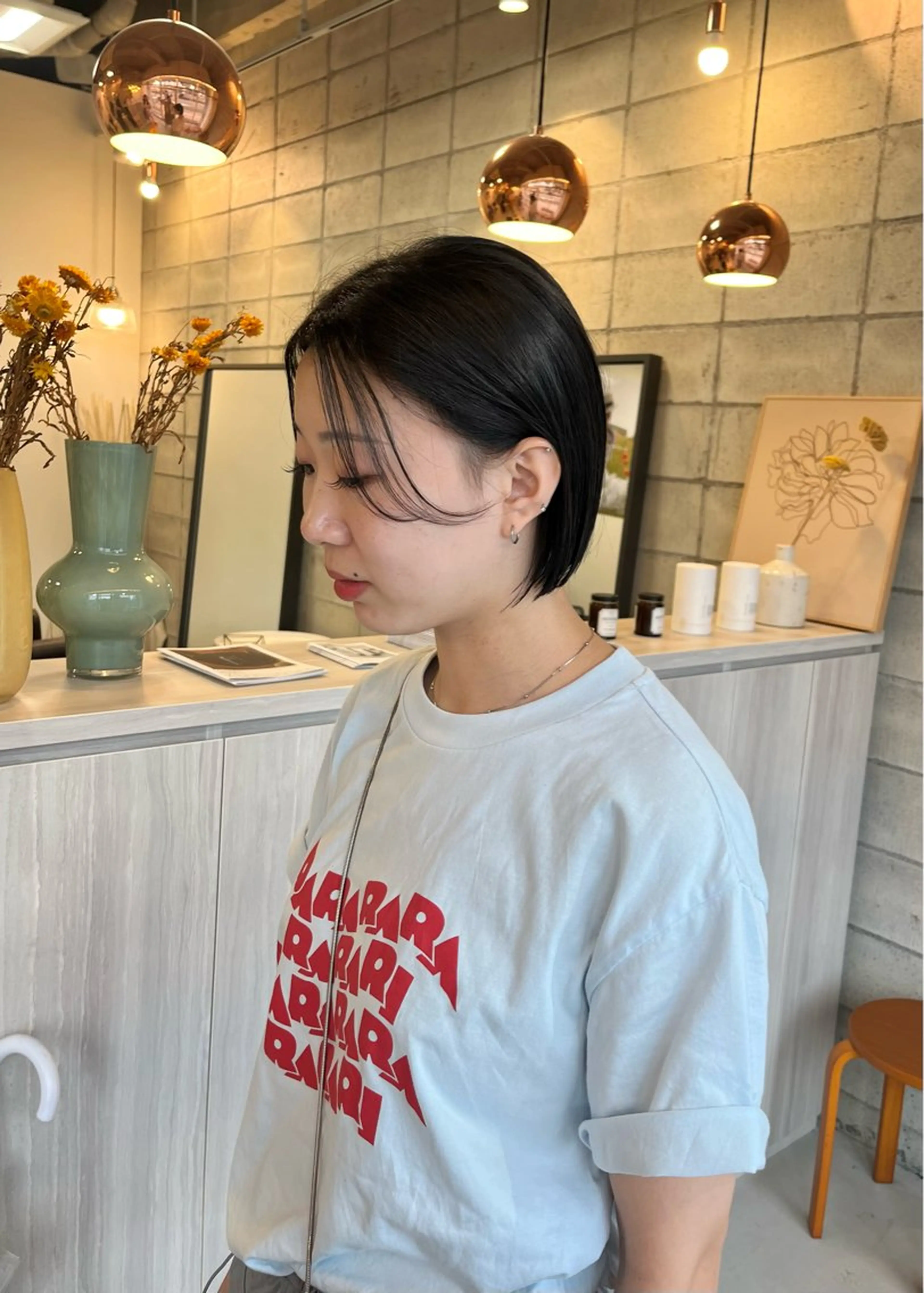 ショート ボブ カット ヘアカラー トリートメント 狩野 くるみのヘアスタイル