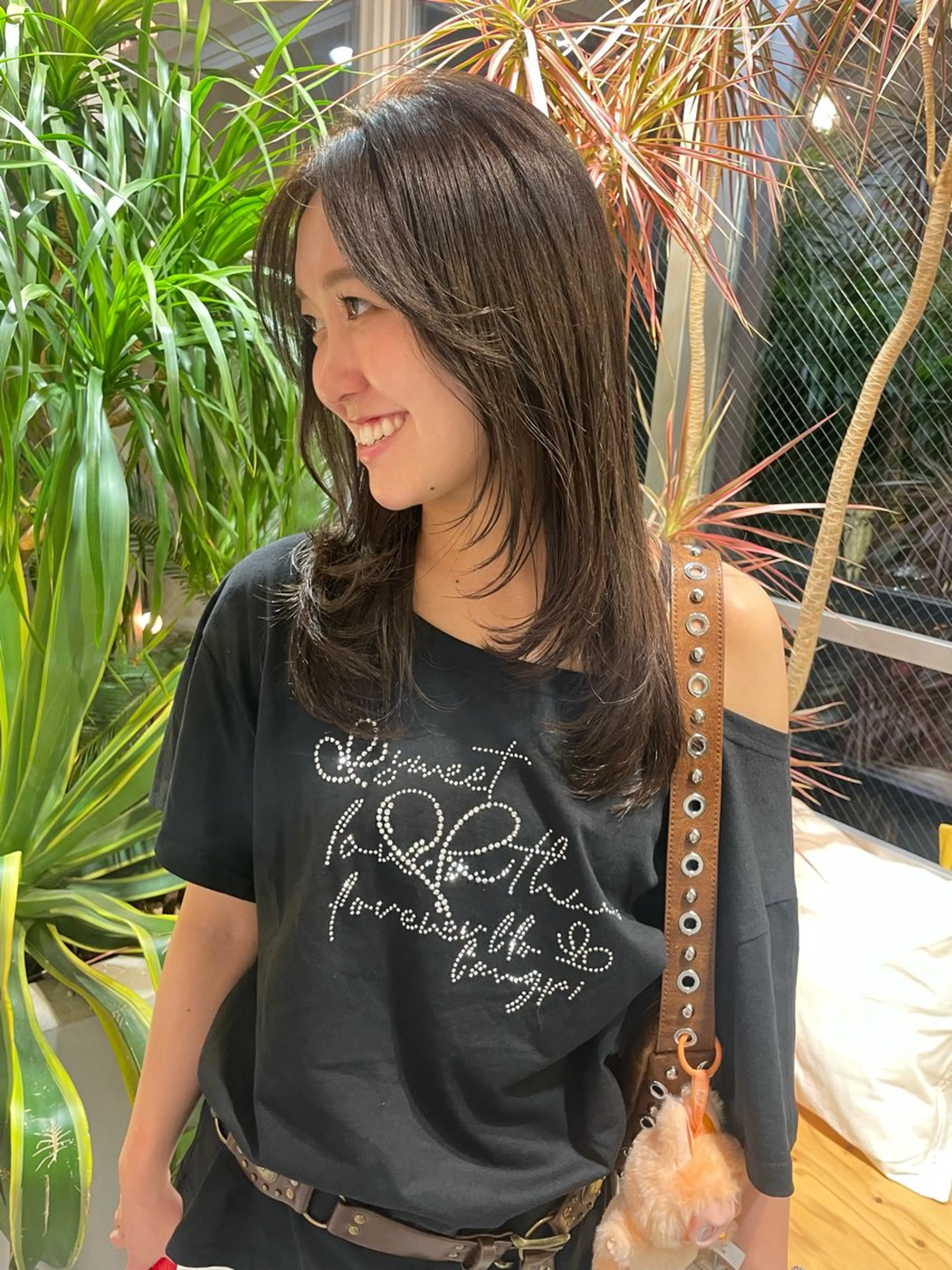 ロング レイヤーカット カット ヘアカラー 透明感カラー 🦋AYAのヘアスタイル