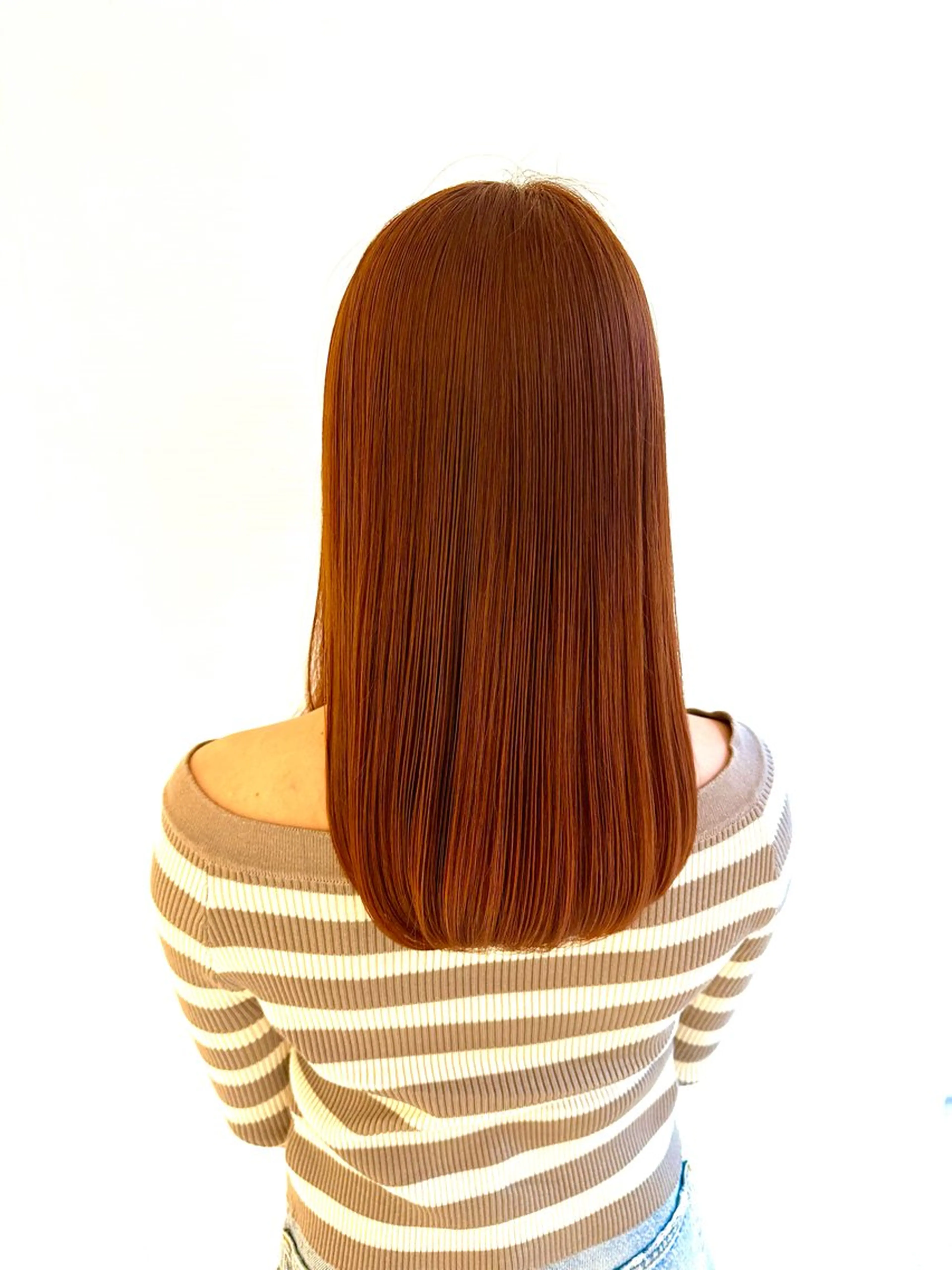 セミロング カラー 髪質改善 トリートメント カット ヘアカラー トリートメント 🥇髪質改善🥇 polon代表鵜澤のヘアスタイル