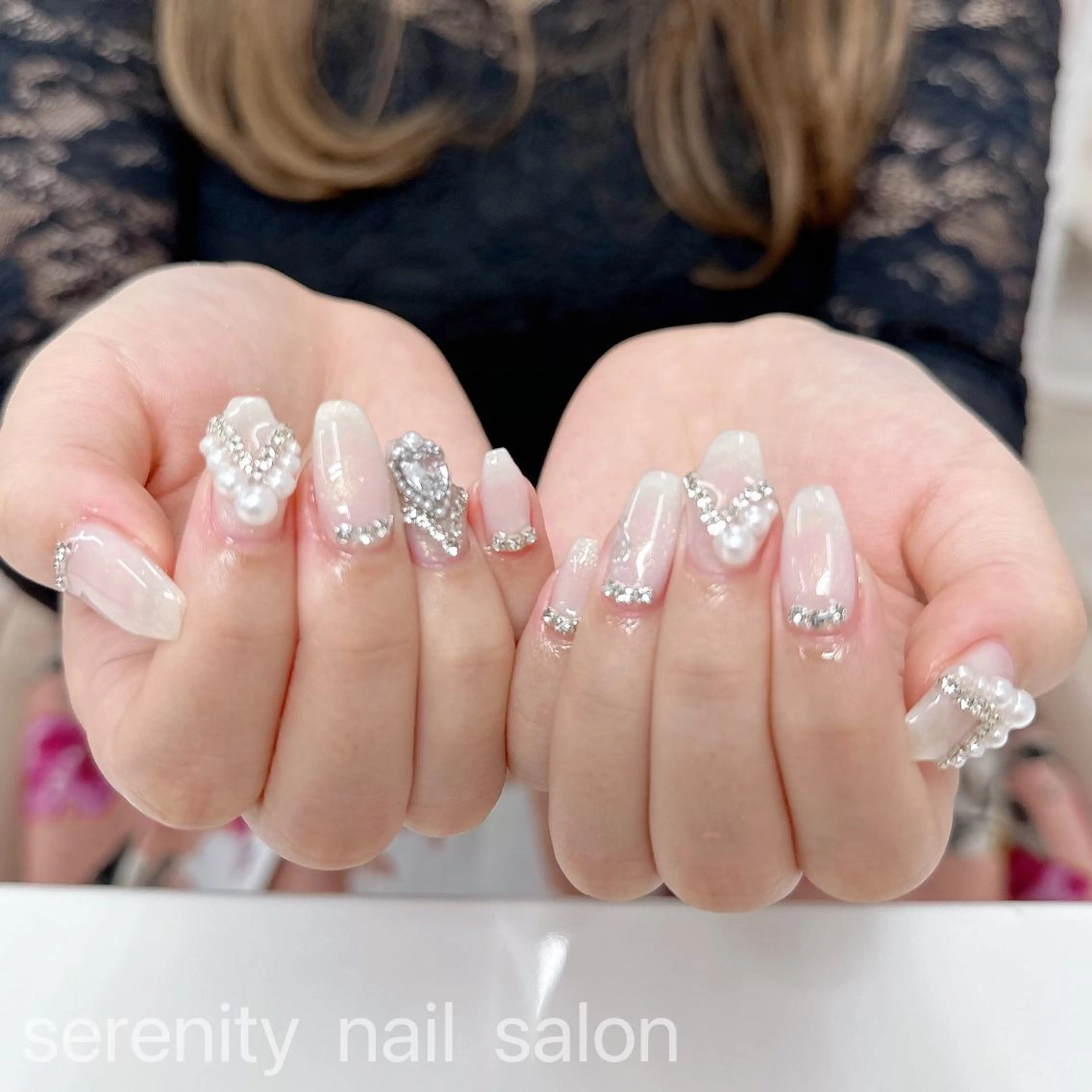 ネイル ハンドネイル ハンドケア ✨Serenity Nail salonのネイルデザイン