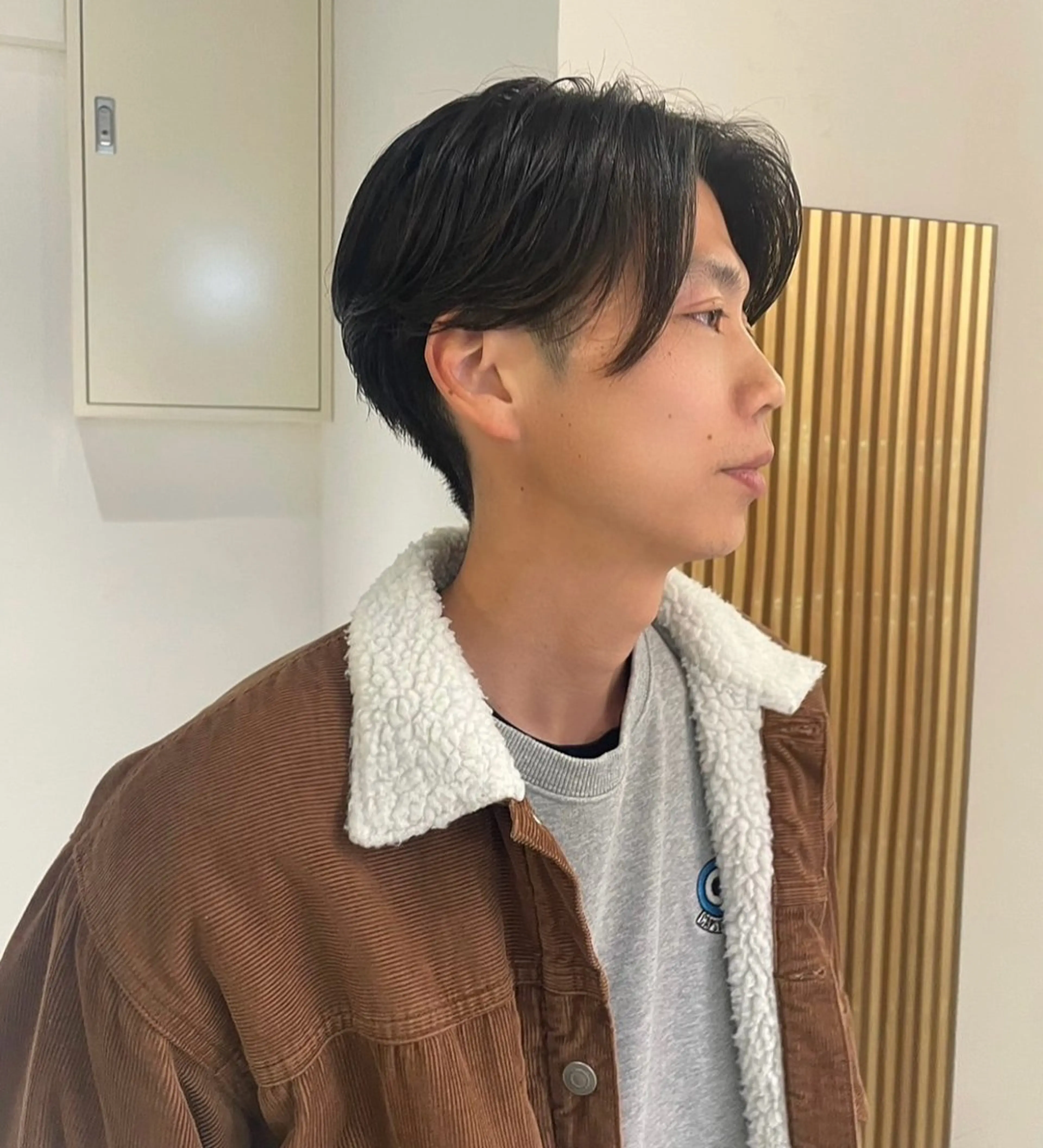 ミディアム メンズ ミディアムパーマ フェザーパーマ メンズパーマ メンズ＆パーマ特化 takumiのヘアスタイル