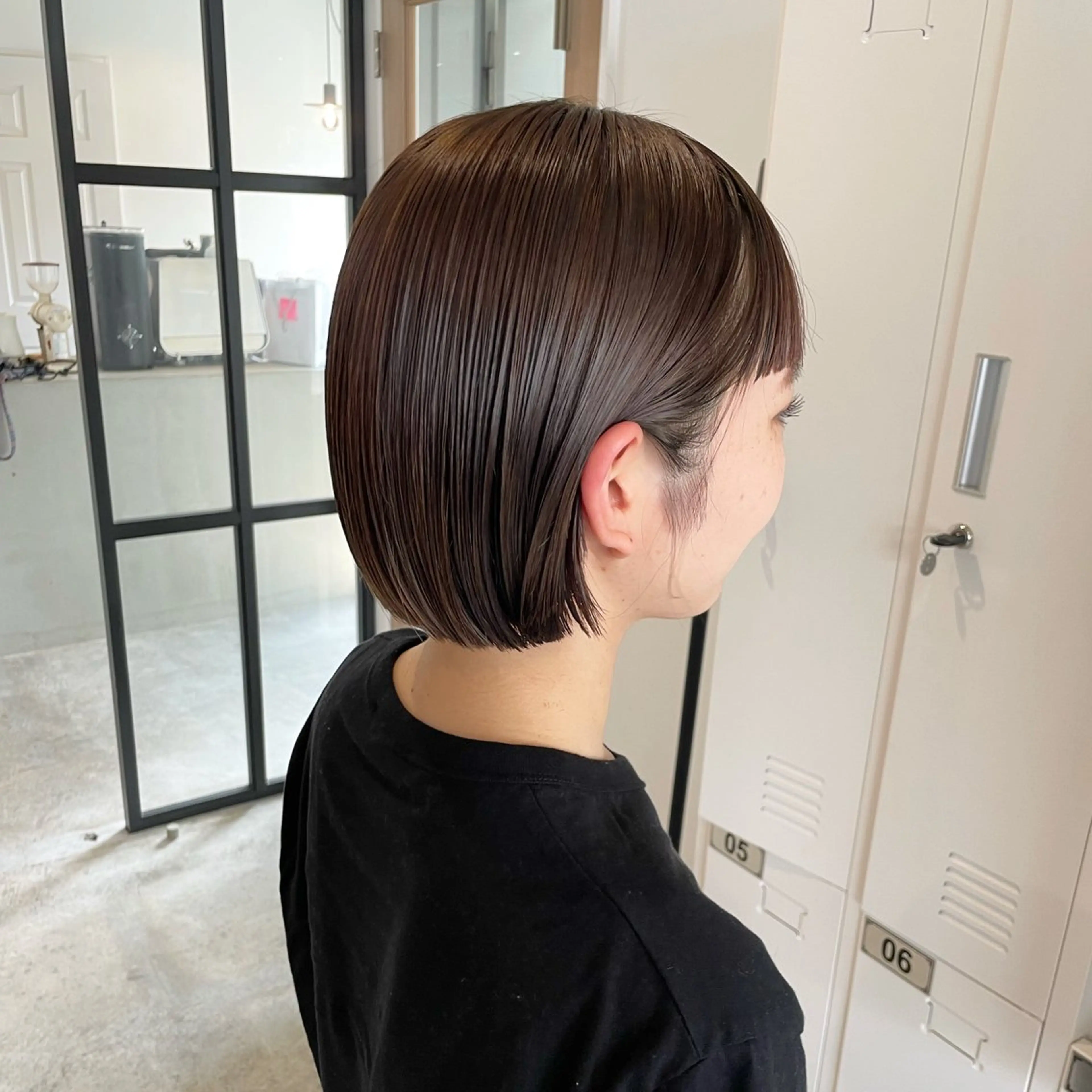 ショート カラー ショートボブ ブラウンカラー オリーブブラウン ボブ ショートヘア カット ヘアカラー トリートメント Takuma Suzuki中目黒のヘアスタイル