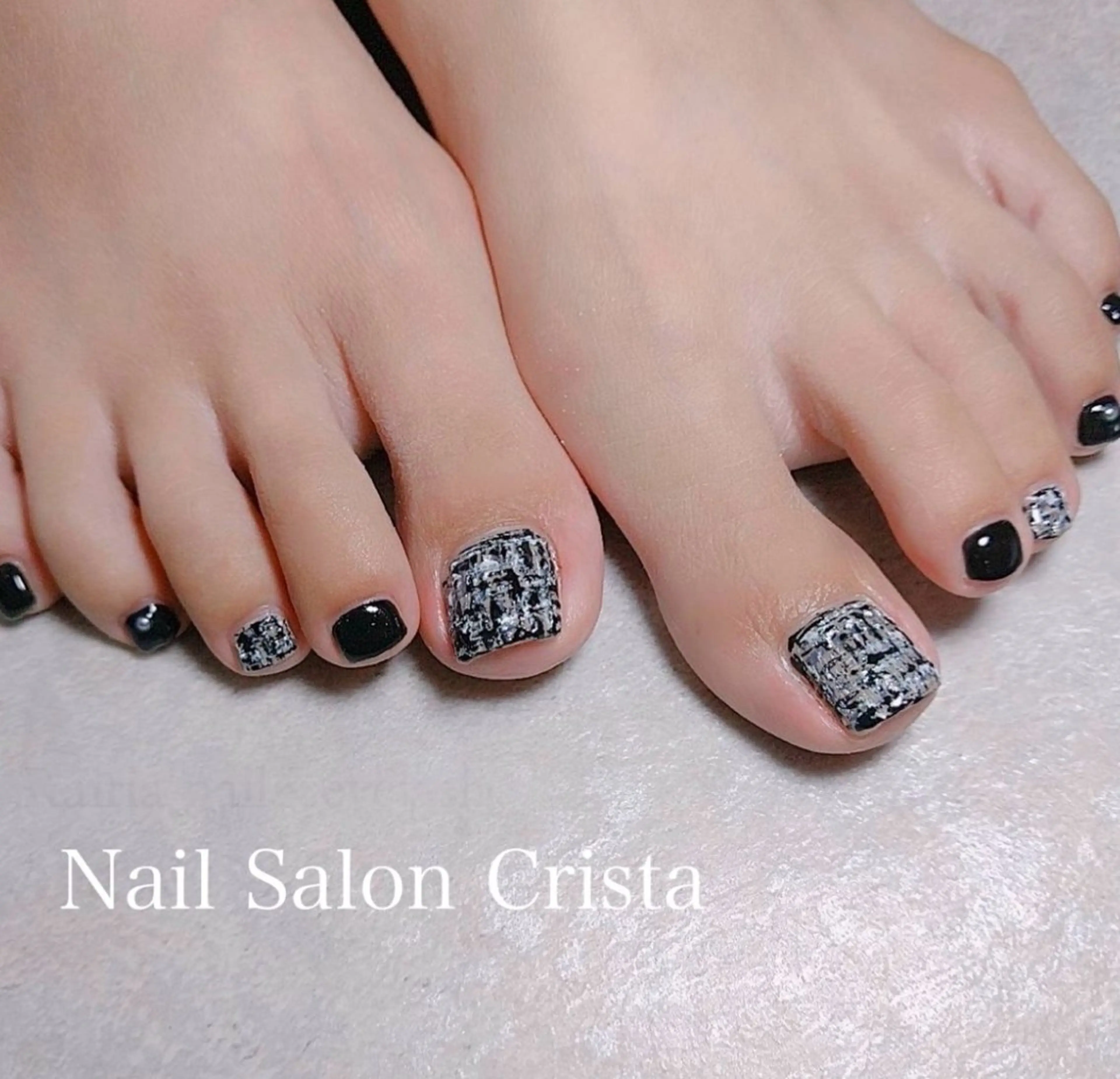 ネイル ジェルネイル パラジェル フットネイル CRISTA MOMOのネイルデザイン