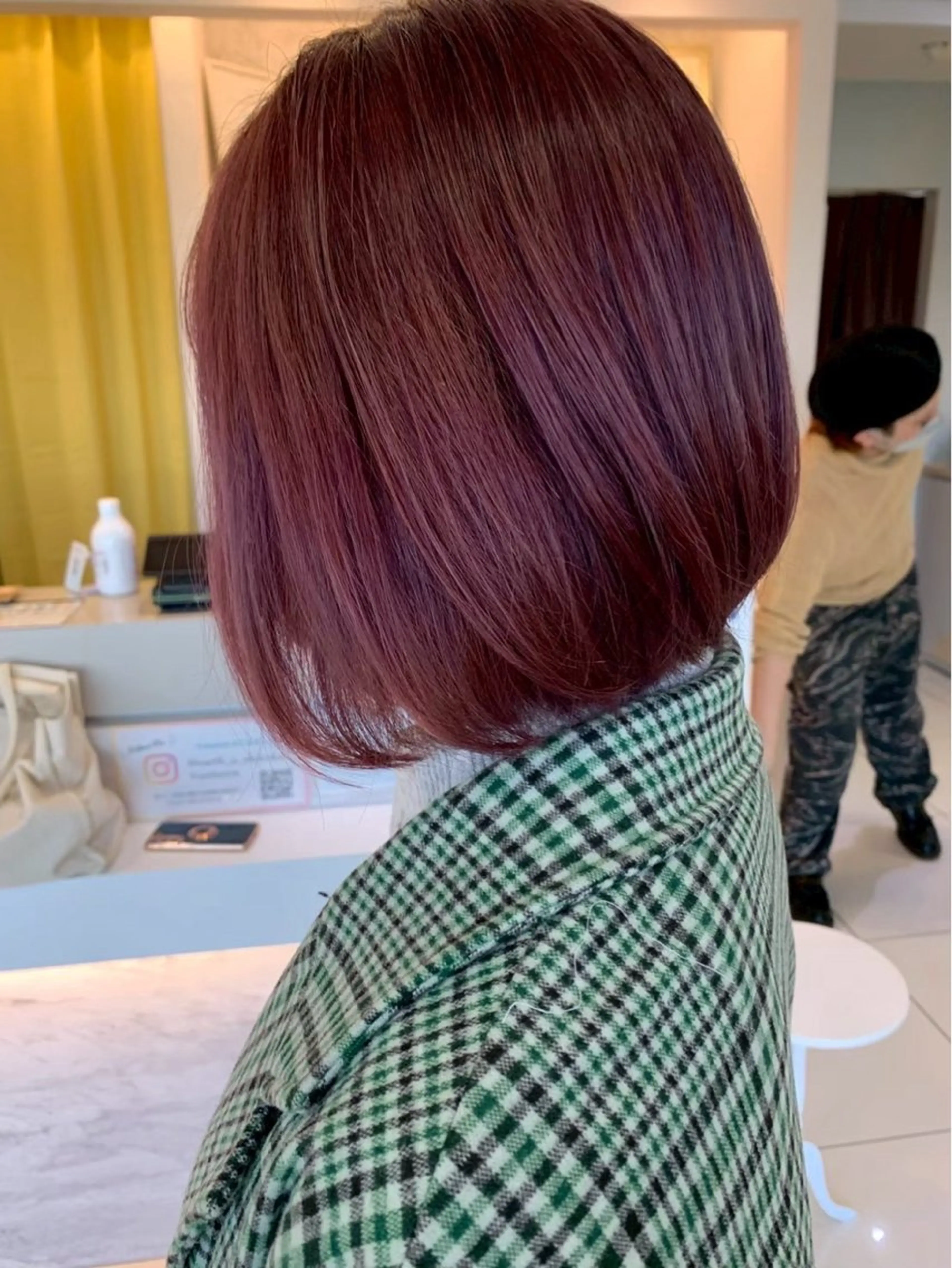 ショート カラー ブリーチ ボルドーカラー ブリーチなしカラー カット ヘアカラー パーマ 縮毛矯正 トリートメント ヘッドスパ 🏵️EARTH/A aya🏵️のヘアスタイル