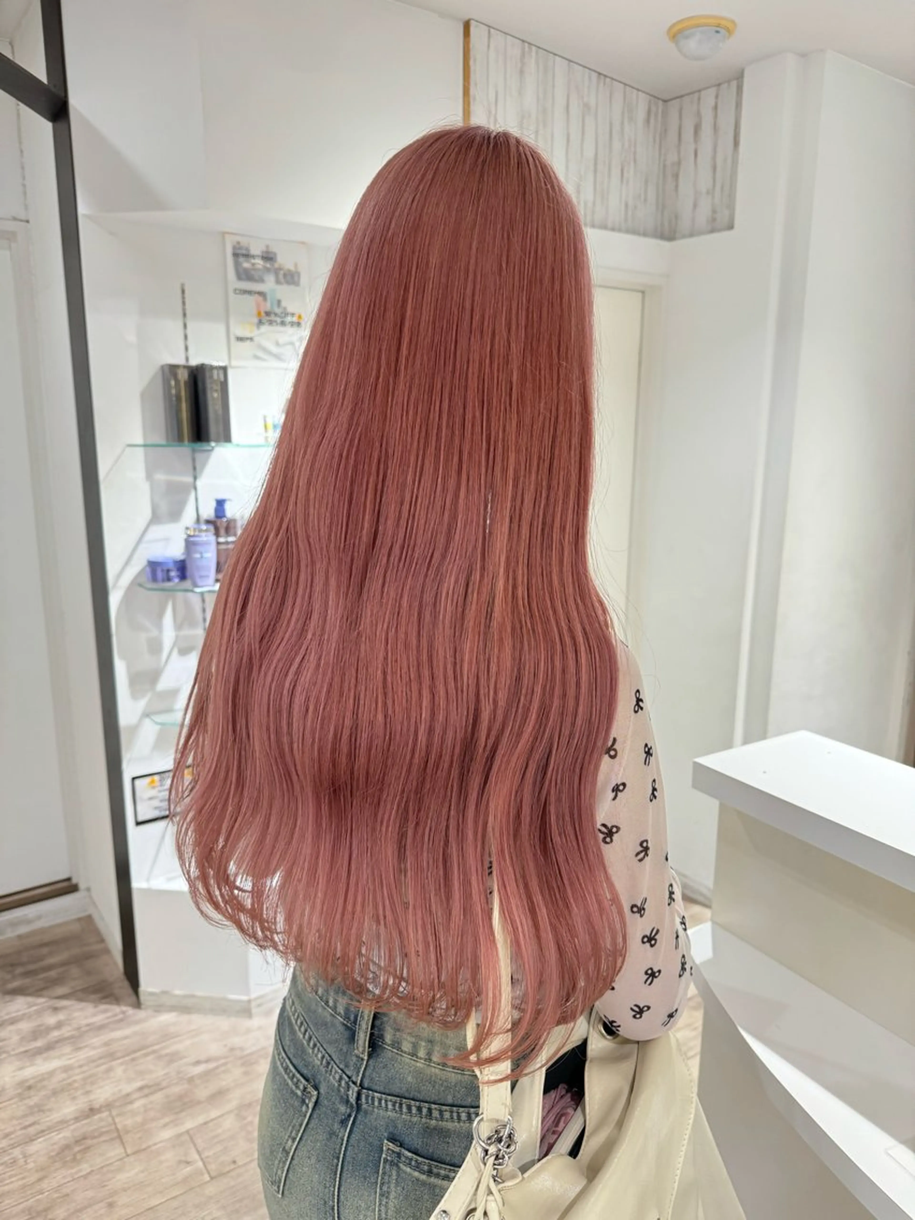 ロング カラー ブリーチ ピンクカラー 暖色カラー/ピンク カラー/saraのヘアスタイル
