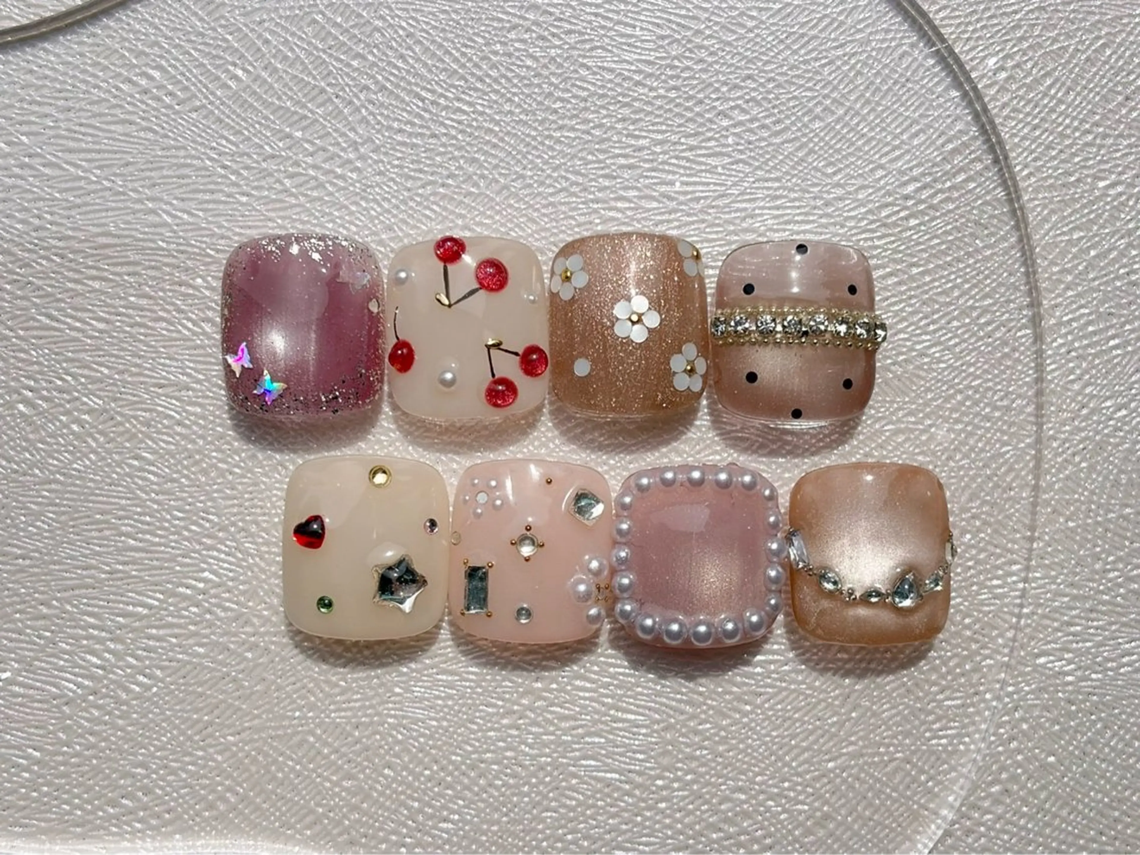 ネイル フットネイル peTiT mikakoのネイルデザイン