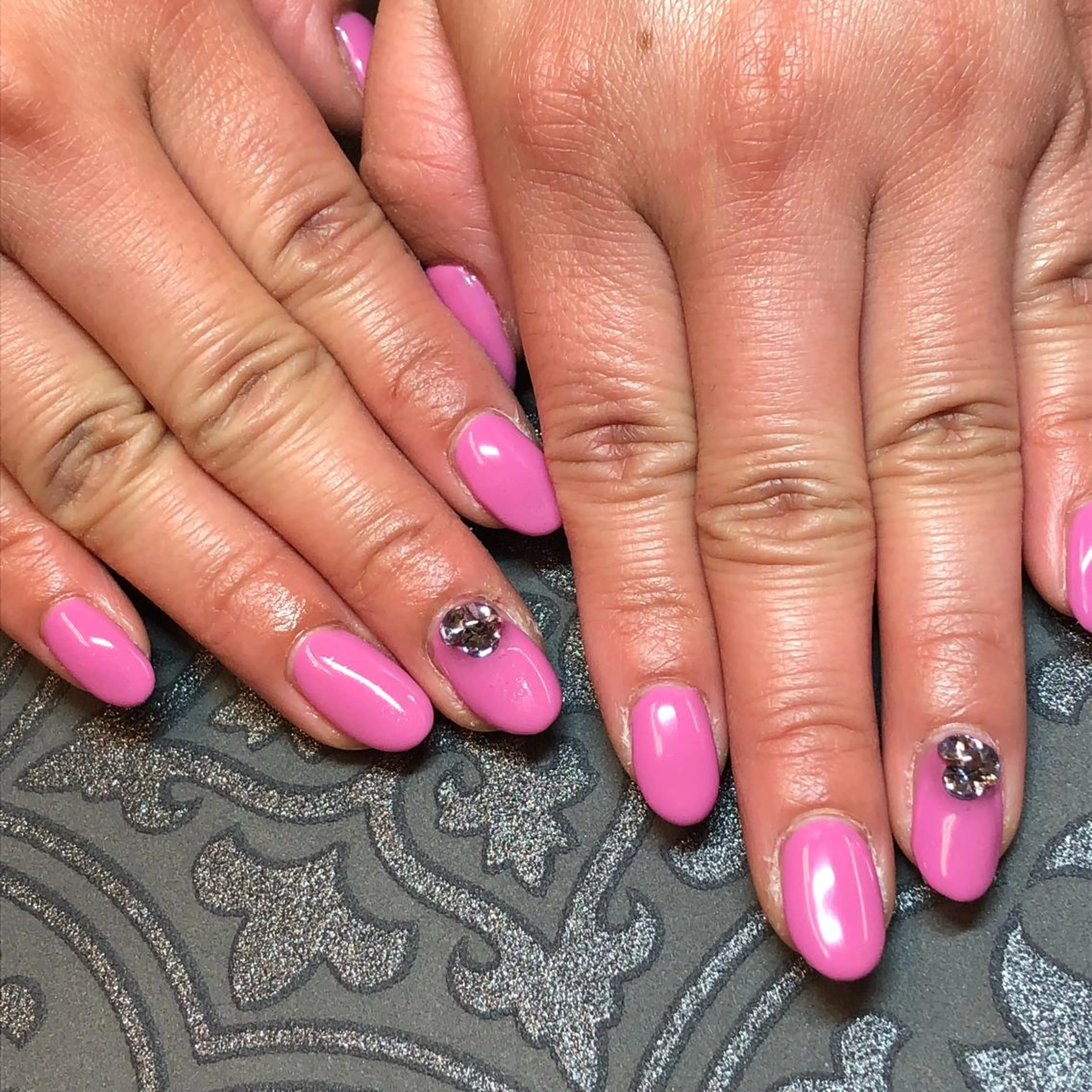 ネイル ストーンネイル KIREIE NAILSのネイルデザイン