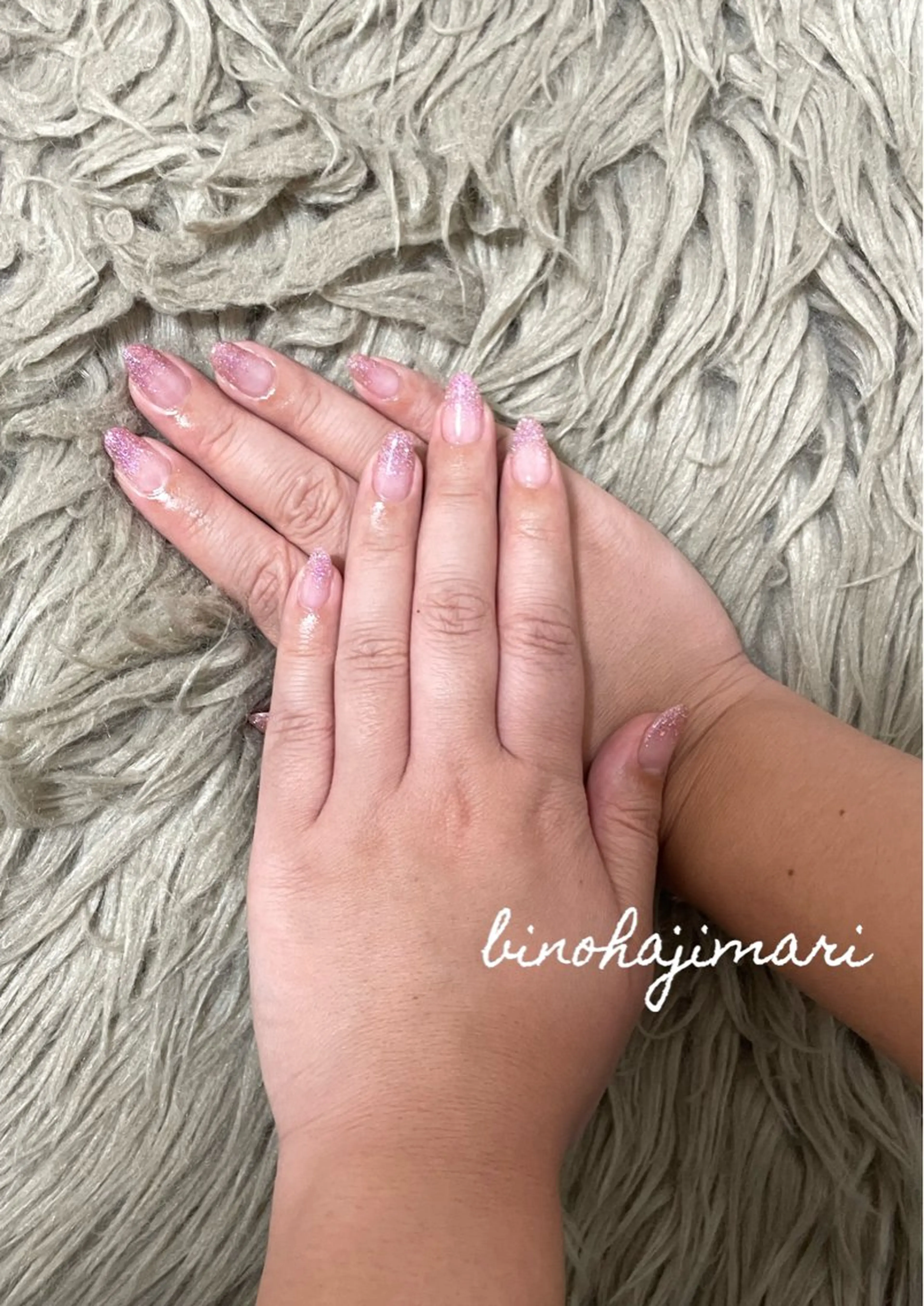 ネイル アートネイル フラッシュネイル グラデーション ラメ(グリッター) ピンク ハンドネイル ハンドケア ♡Bivi♡自爪に 優しいネイルサロンのネイルデザイン