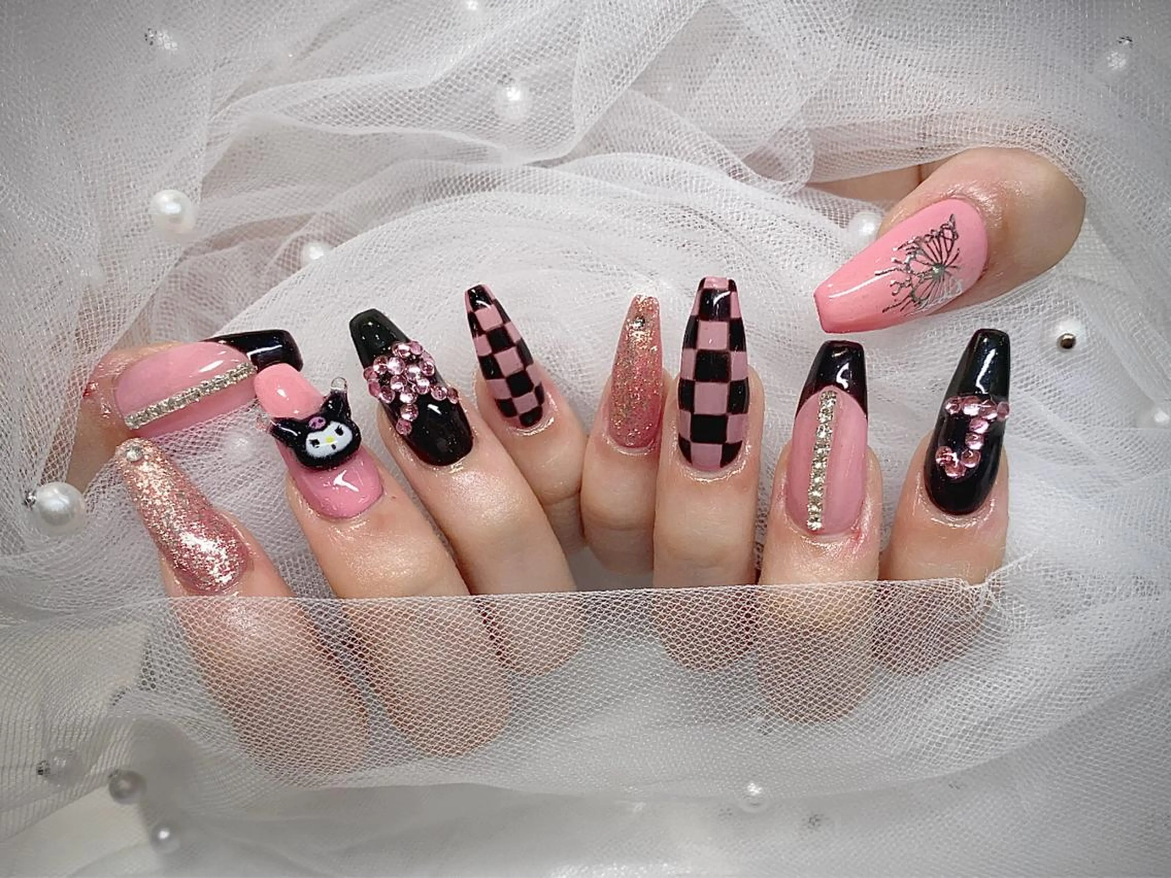 ネイル I-nailロング /ワンホン/キラキラのネイルデザイン