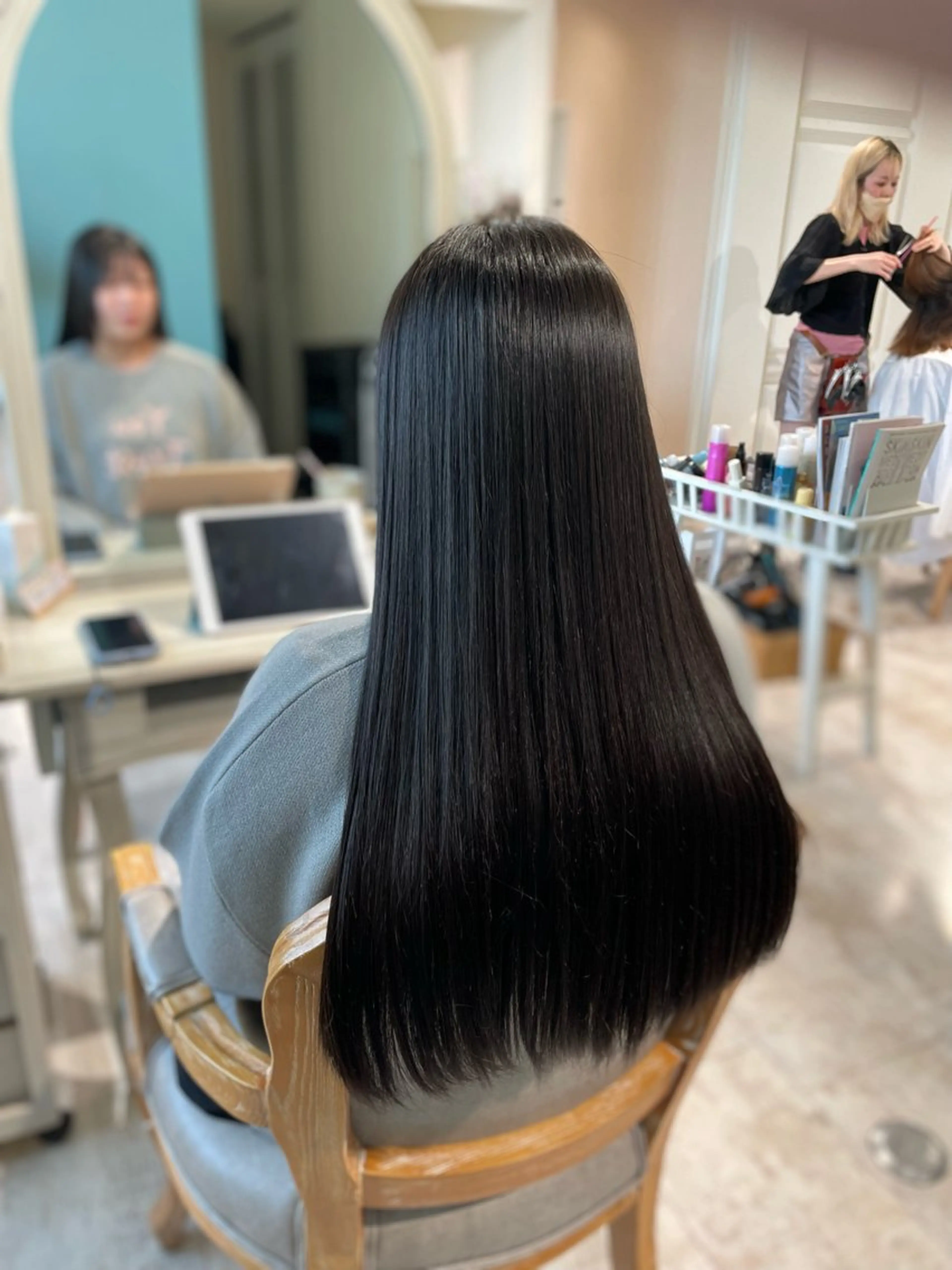 ロング 縮毛矯正 魔法のシャンプーで 艶髪に✳︎/カラーのヘアスタイル