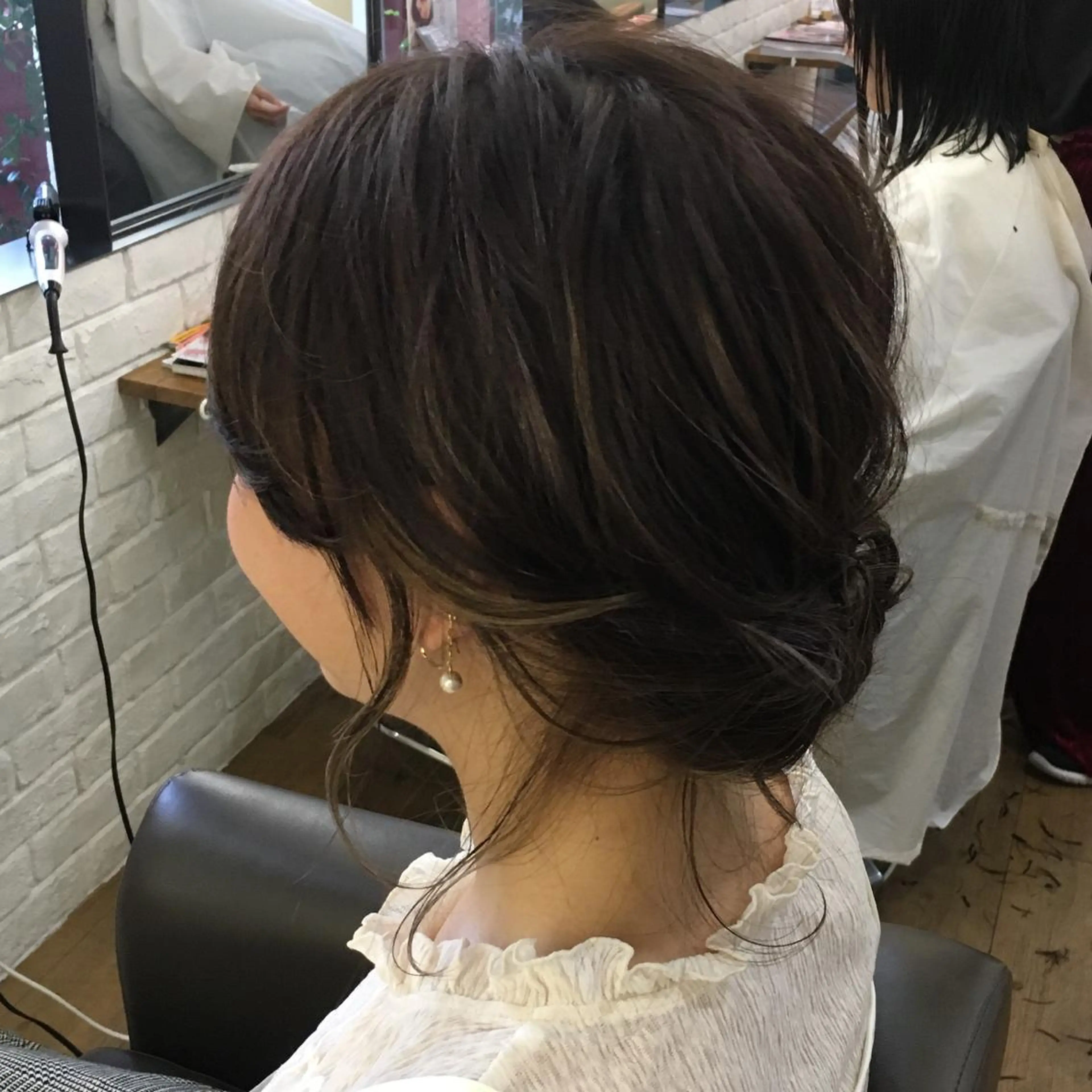 ミディアム ヘアアレンジ 薬院:今泉/上川美幸 ボブ/顔周りレイヤーのヘアスタイル