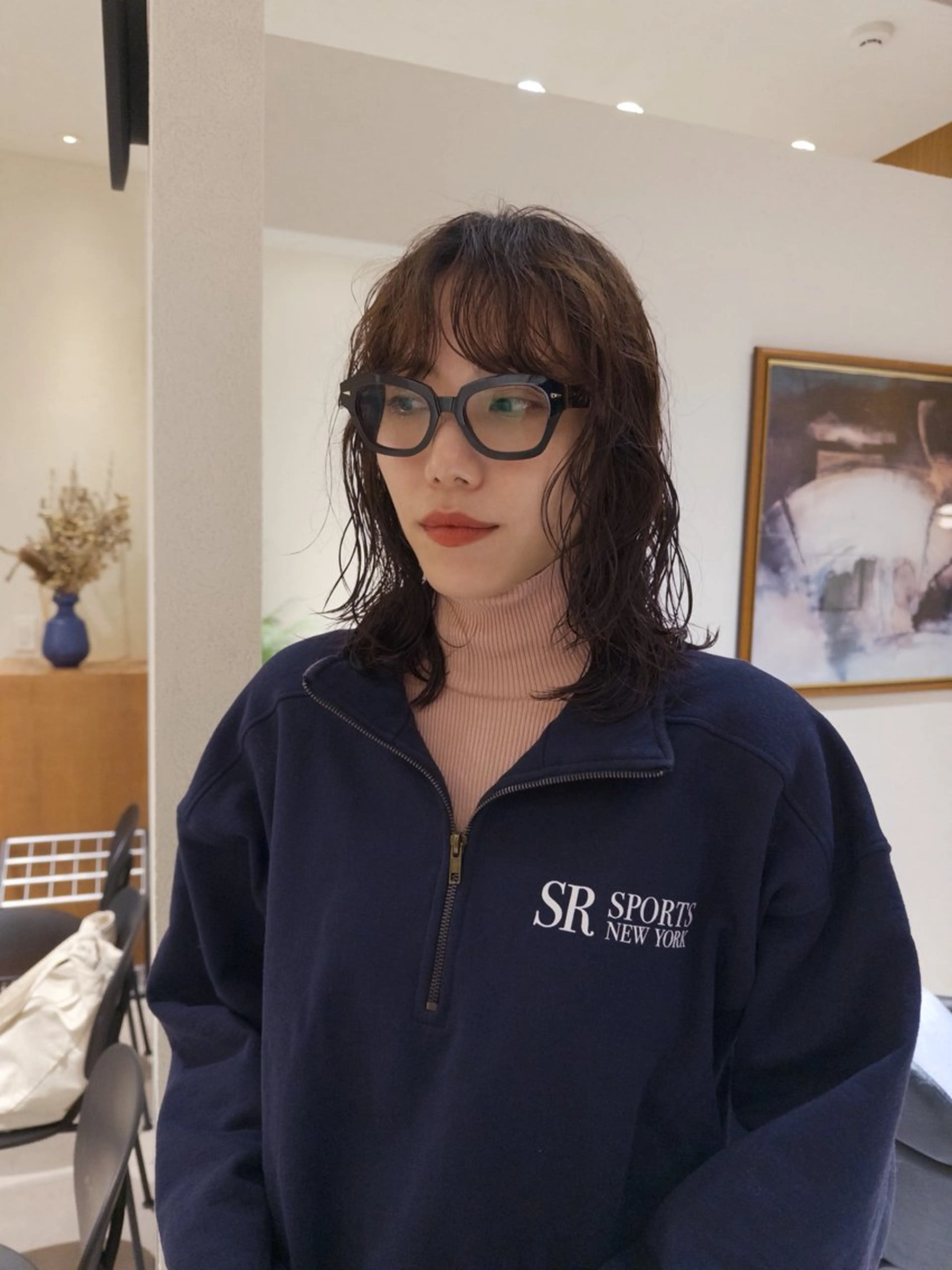 ミディアム パーマ manami /ショ ート/カットモデルのヘアスタイル