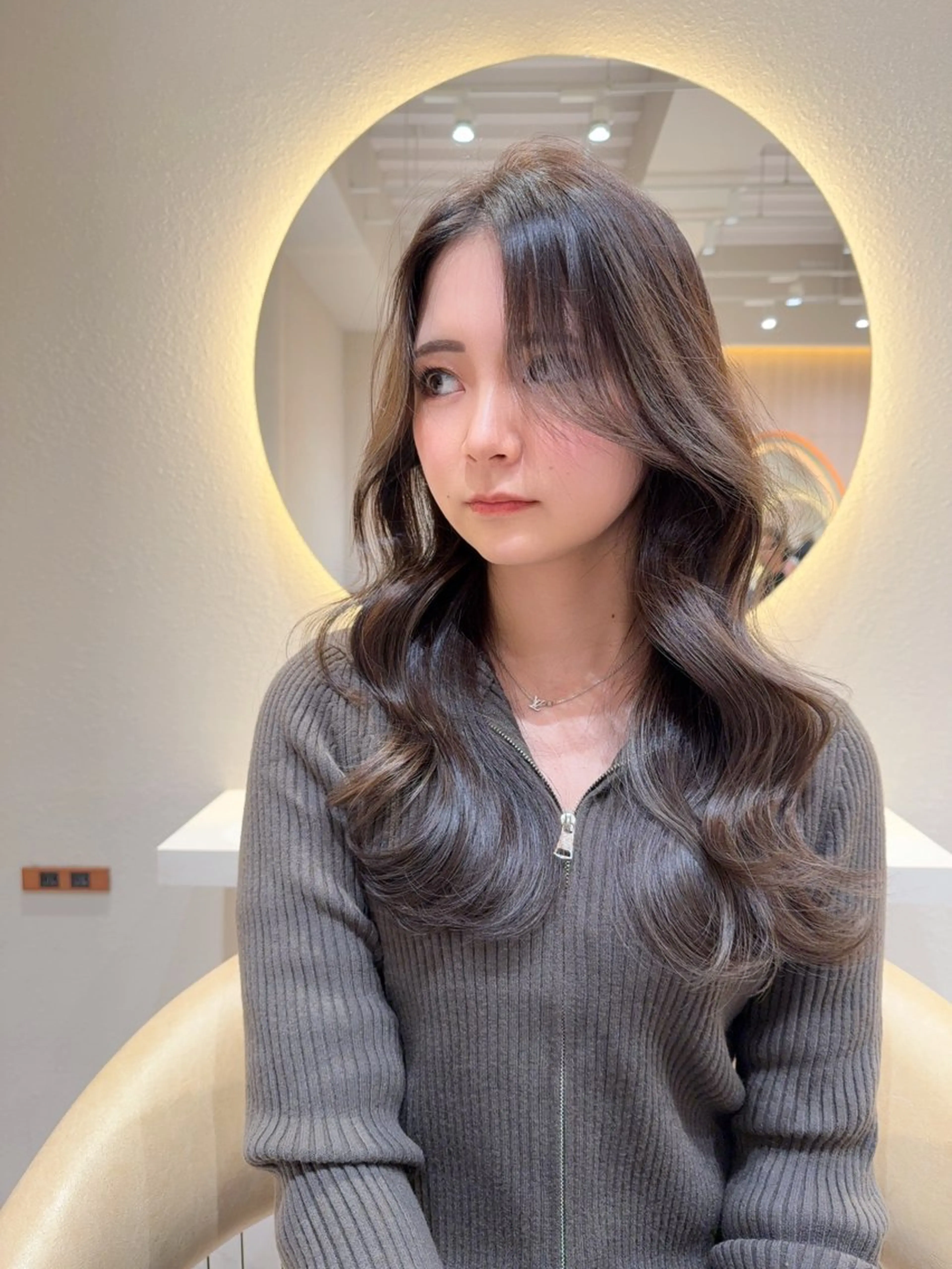 セミロング カラー カット ヘアカラー トリートメント レイヤー❣️縮毛矯 川村利幸のヘアスタイル