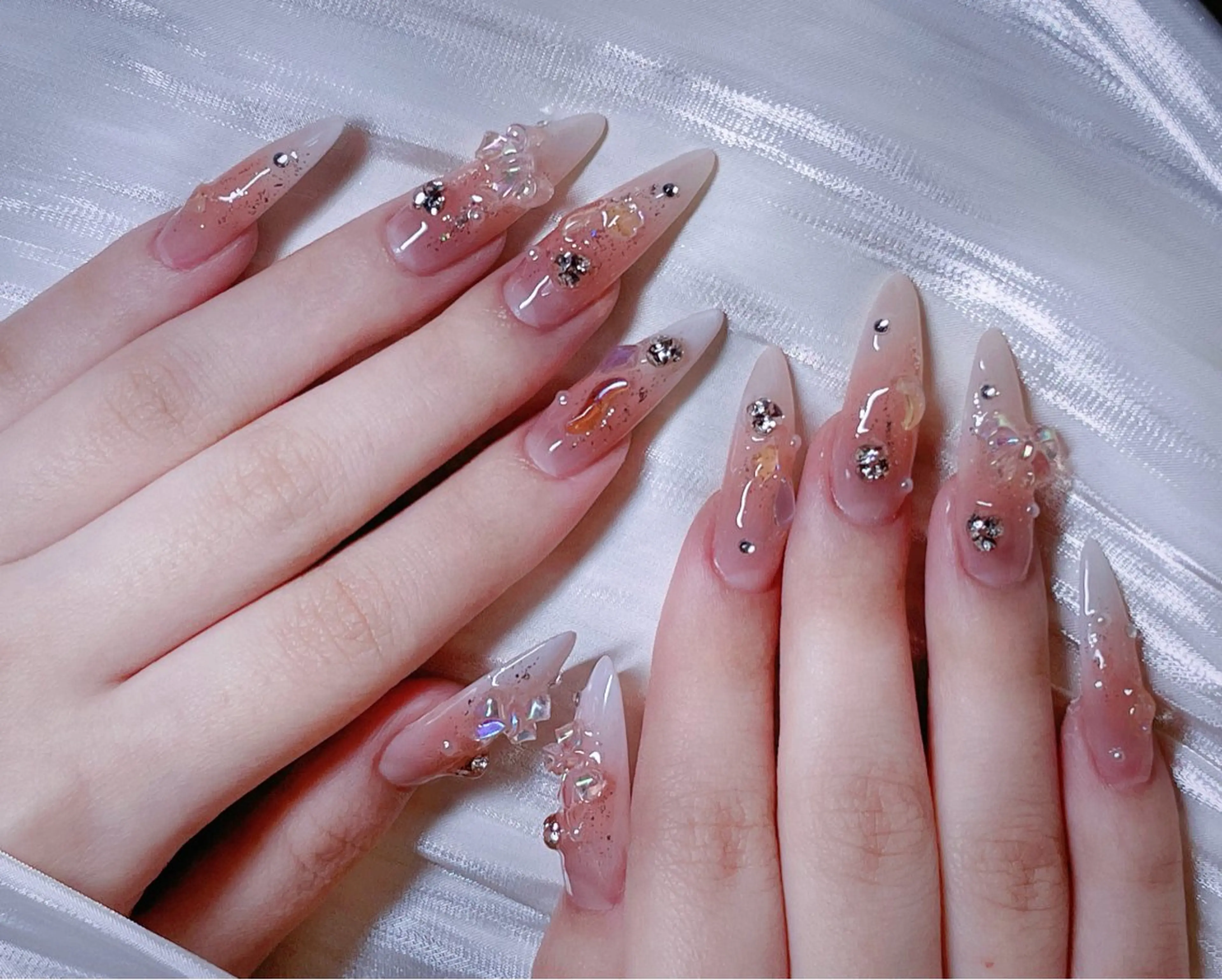 ネイル Best Nail所属・秦 あきのネイルデザイン
