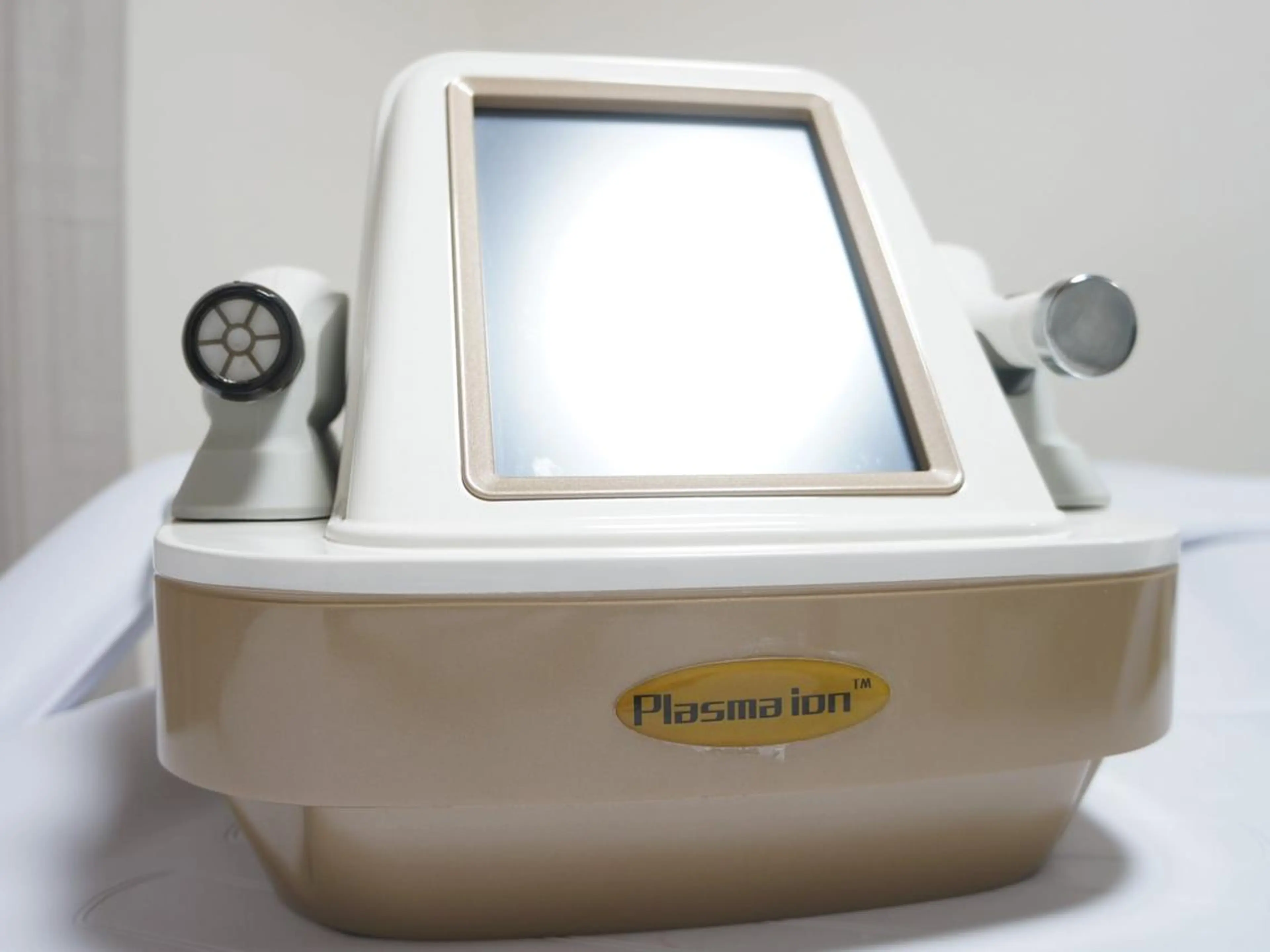 プラズマシャワー　ニキビ、毛穴、シミなどお悩みの方に是非♩の写真