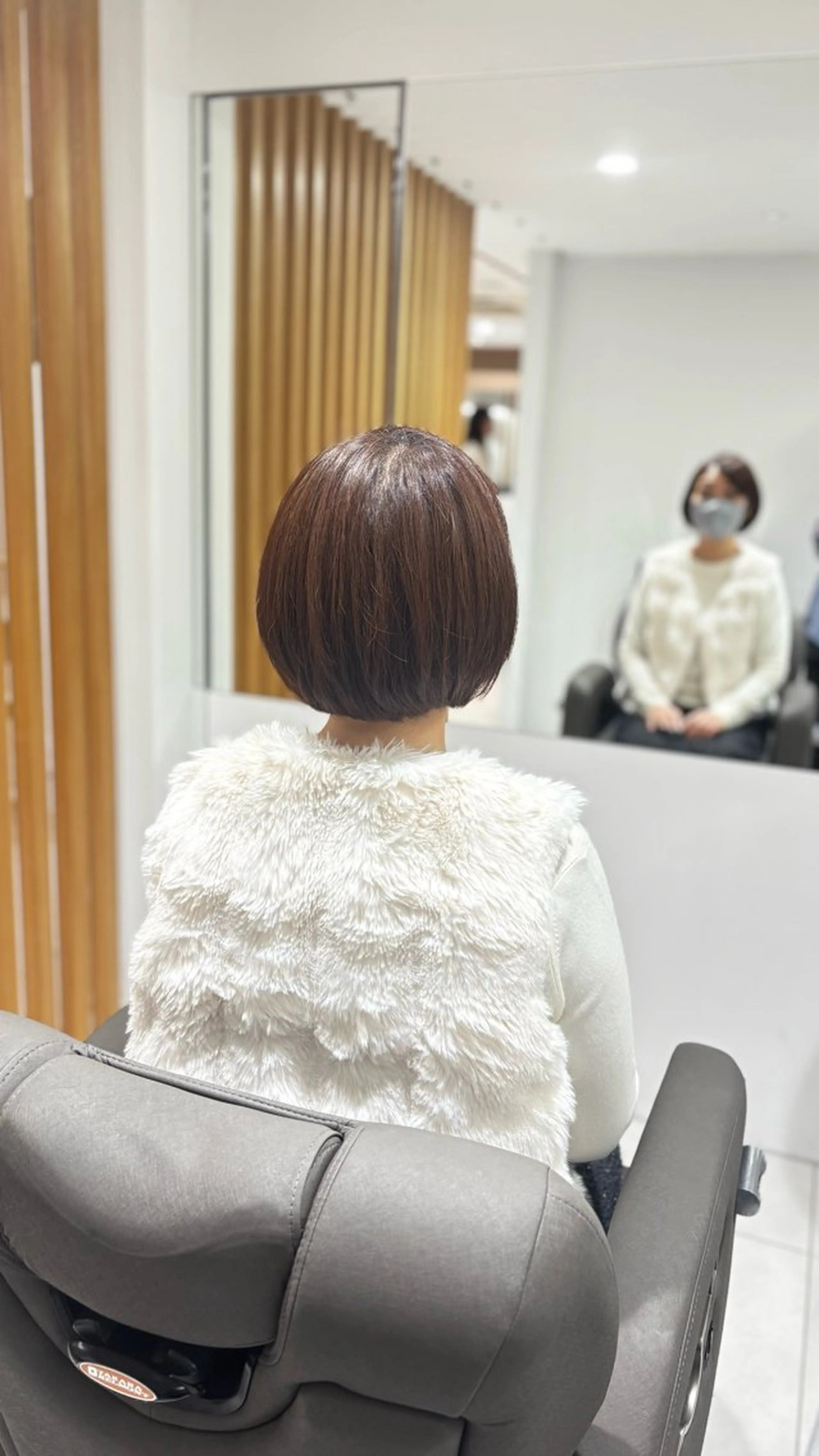 ショート カット ヘアカラー トリートメント 白土 さくらのヘアスタイル