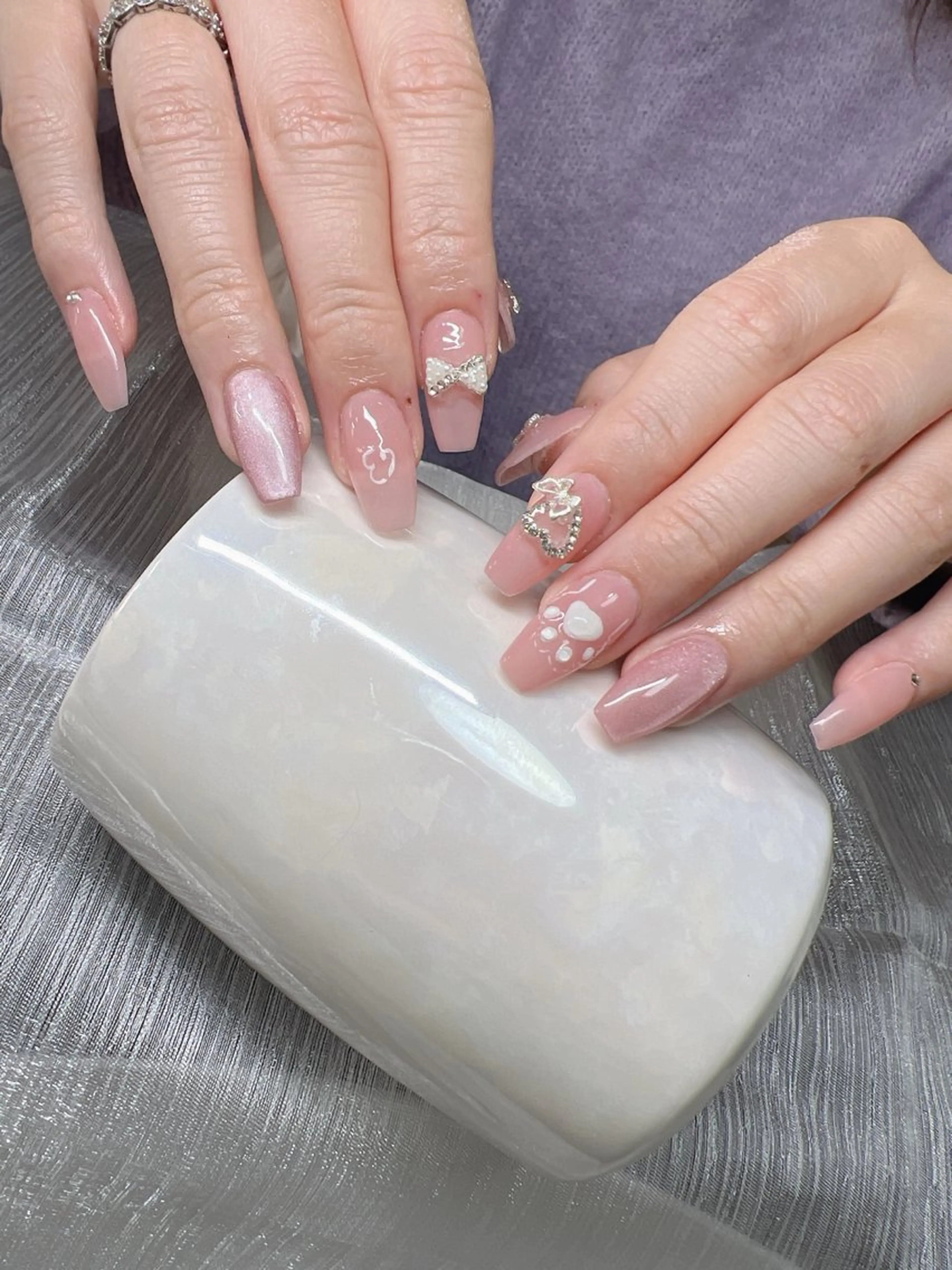 ネイル ハンドネイル Lee Nailsのネイルデザイン