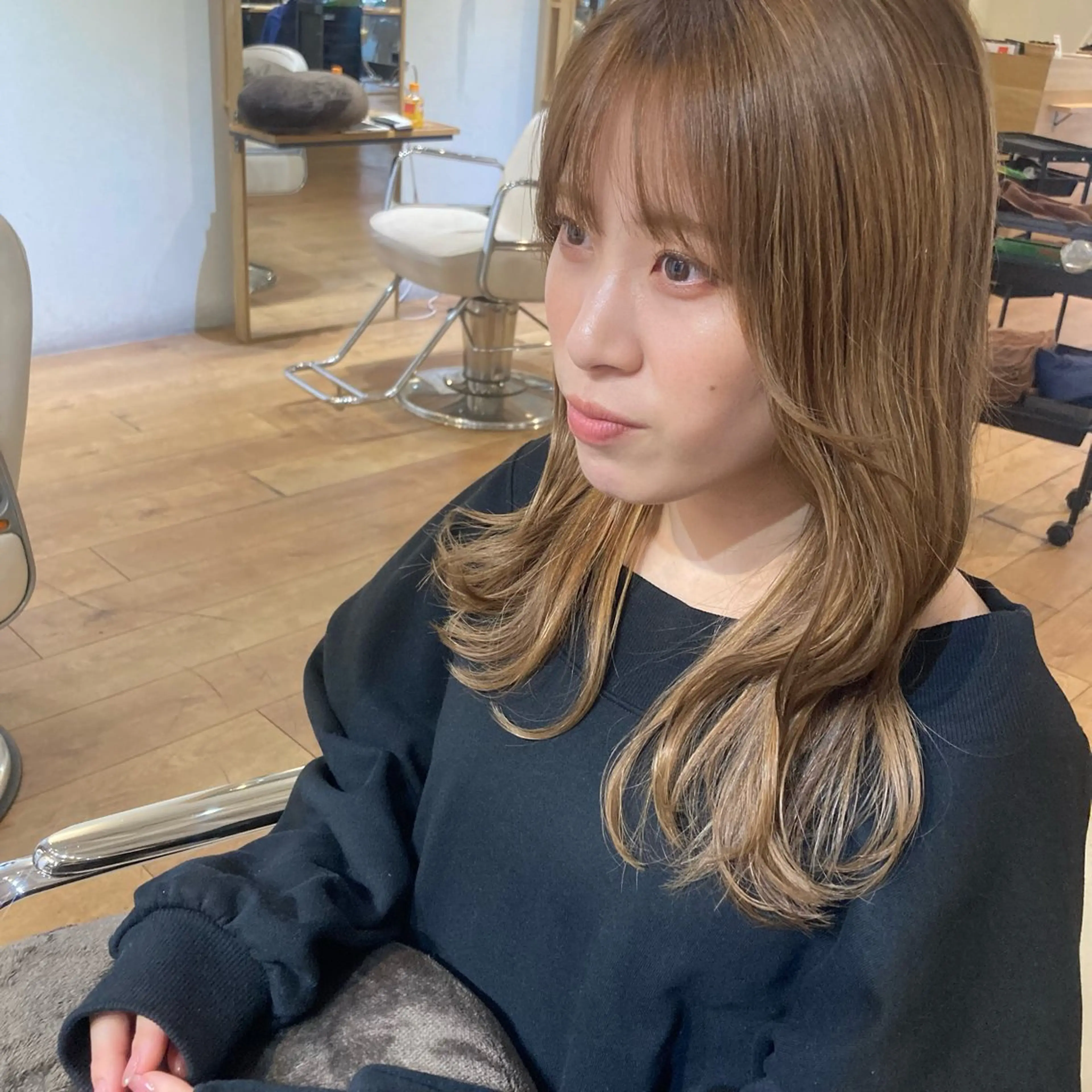 セミロング NEWI 京橋 京橋【tomomi】のヘアスタイル