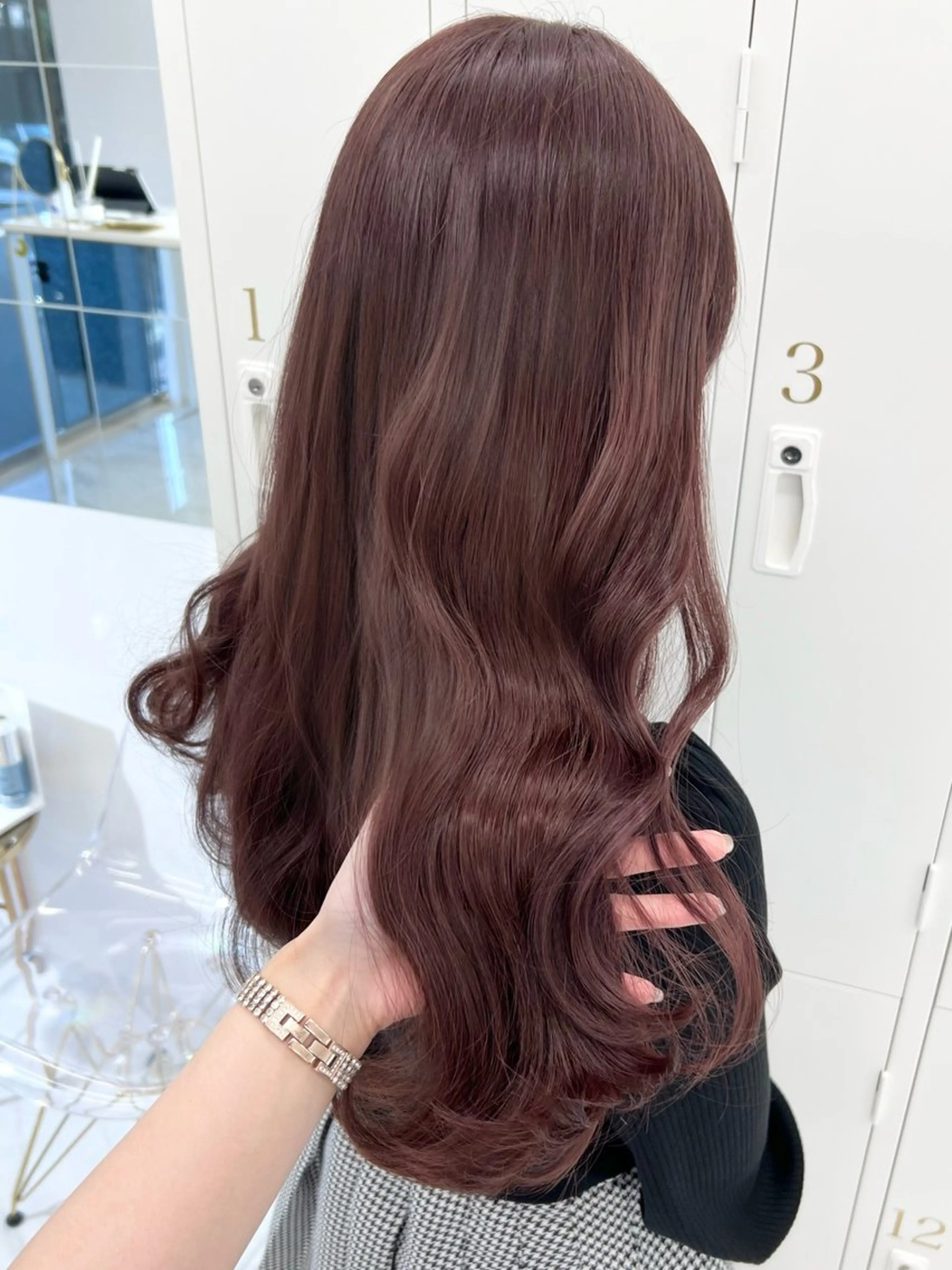 セミロング カラー ブリーチ ブラウンカラー イルミナカラー ラベンダーカラー ラベンダーブラウン カット ヘアカラー トリートメント 盛れる顔周り🤍渋谷 Risa🎀のヘアスタイル