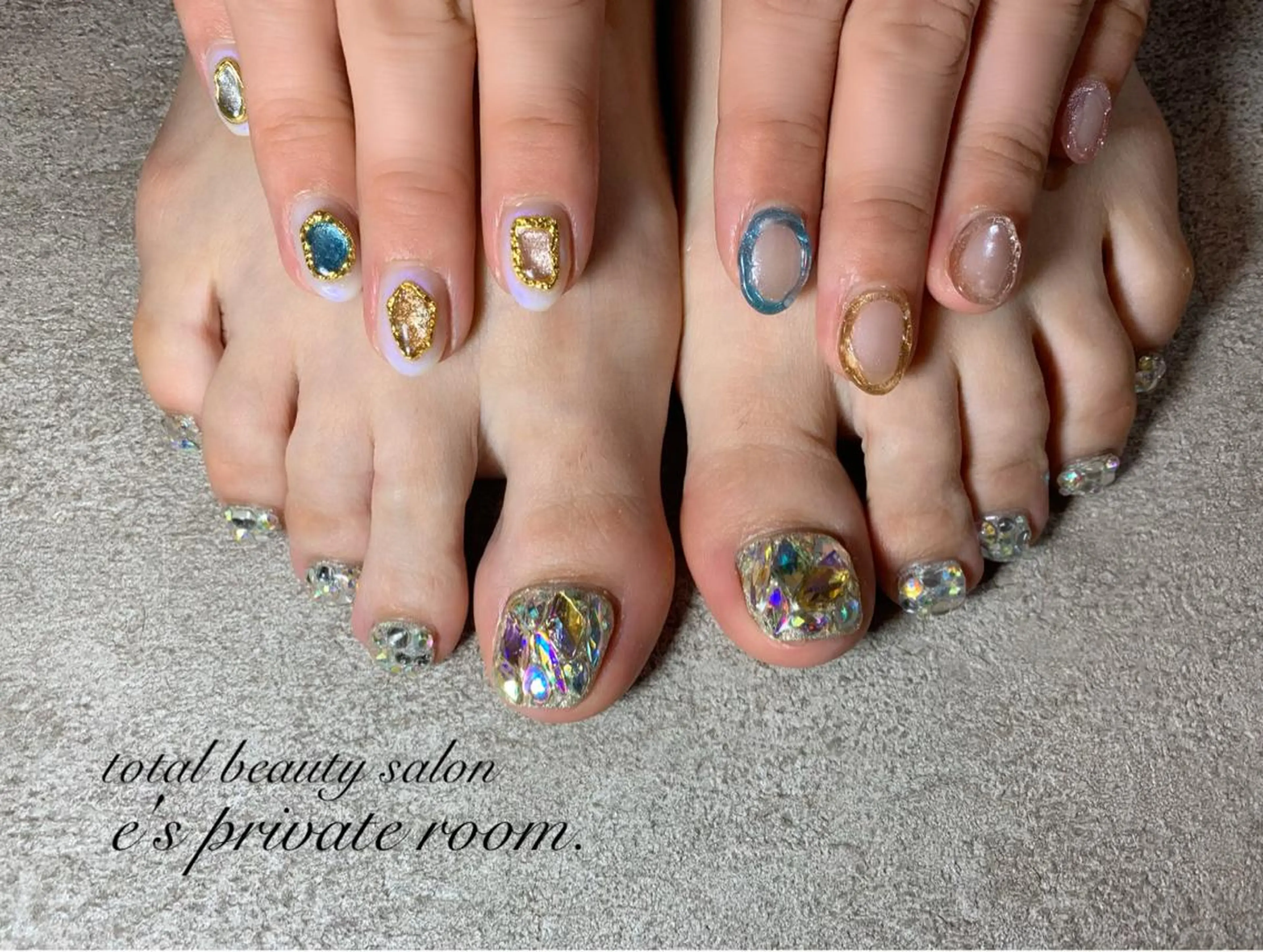 ネイル LAVISH nail salonのネイルデザイン