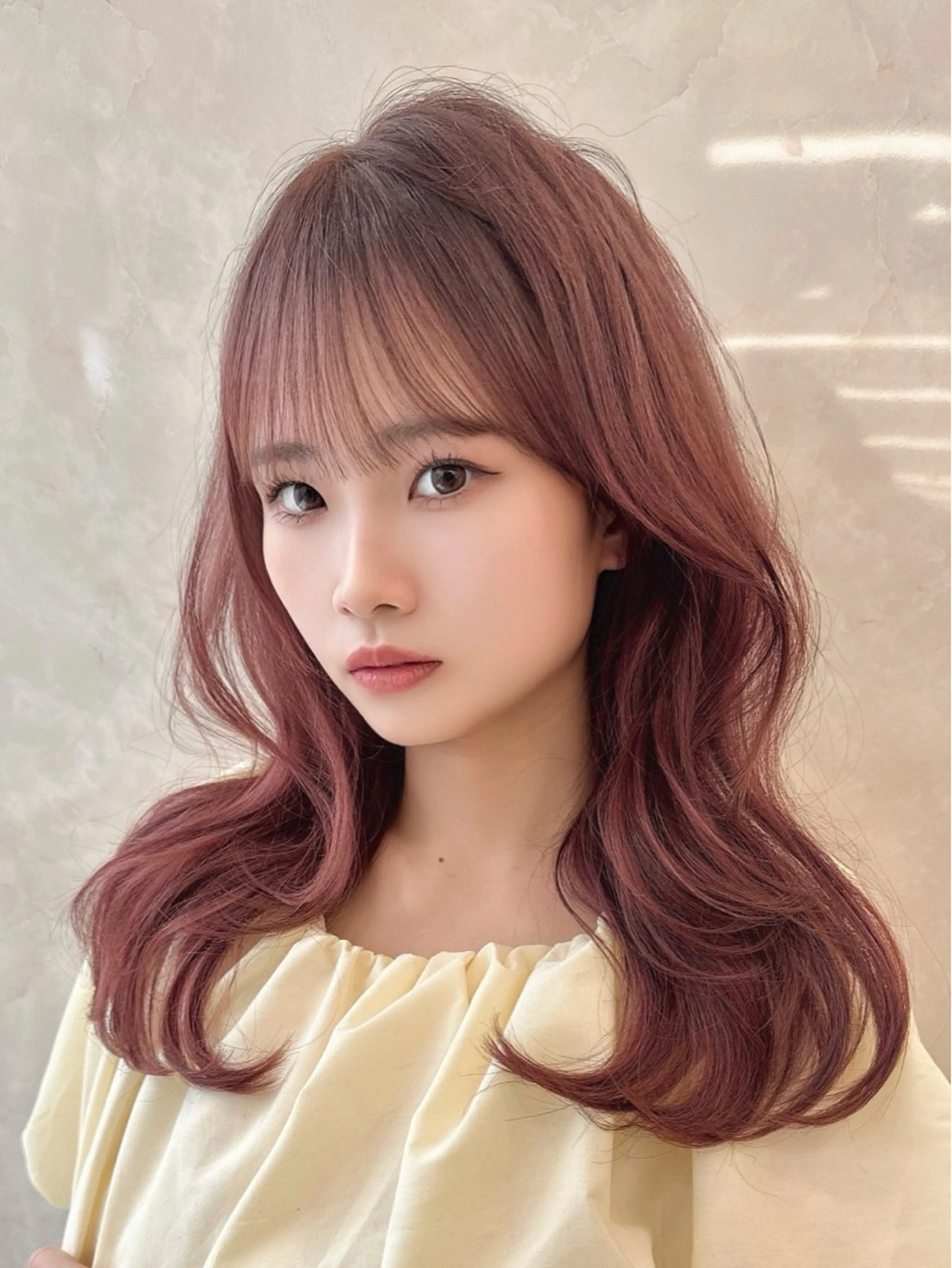 セミロング MAEUL 【マウル】栄のヘアスタイル