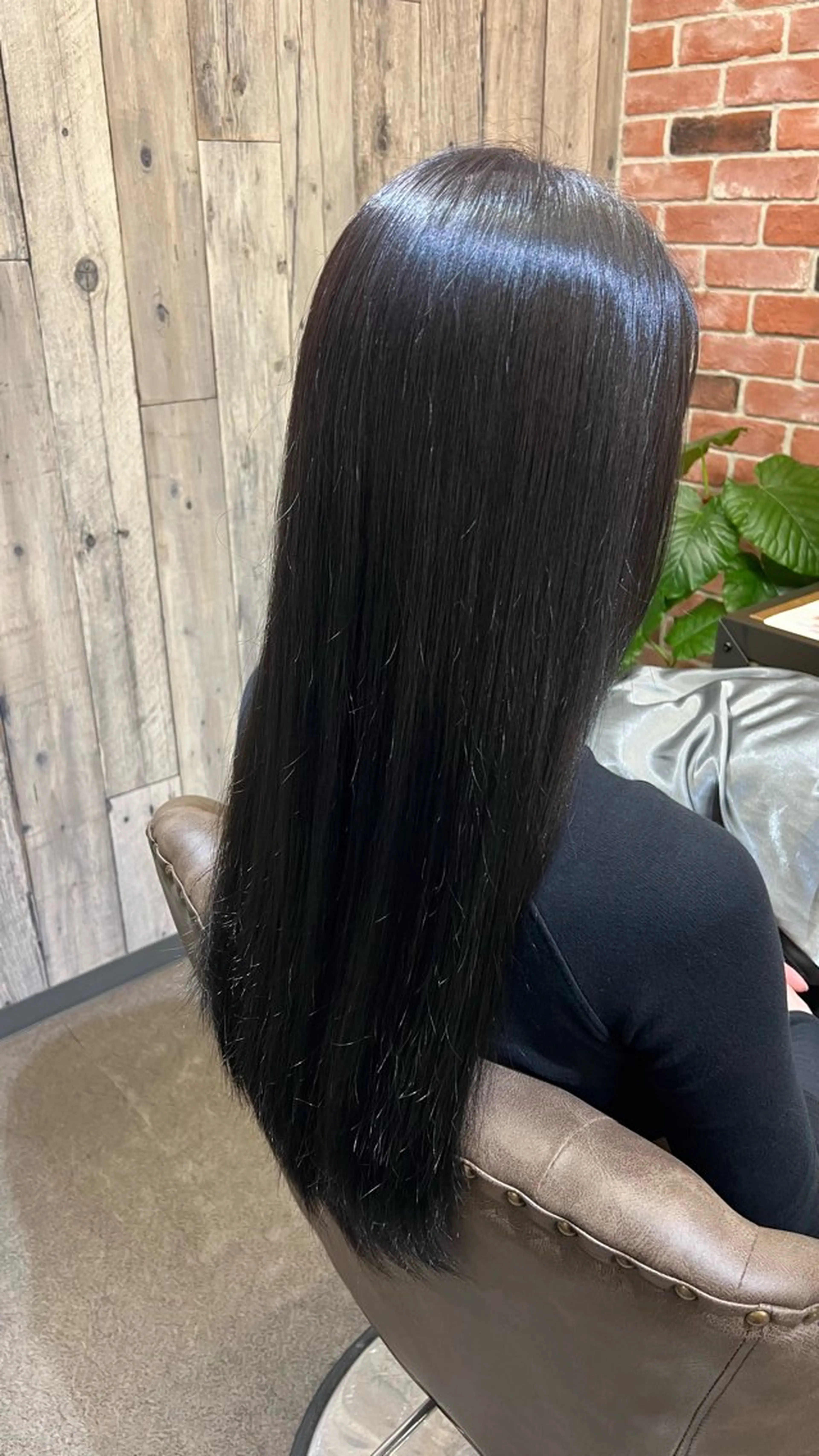 ロング カラー 黒髪 ブルーカラー ブルーブラック Rico /透明感カラー💎のヘアスタイル