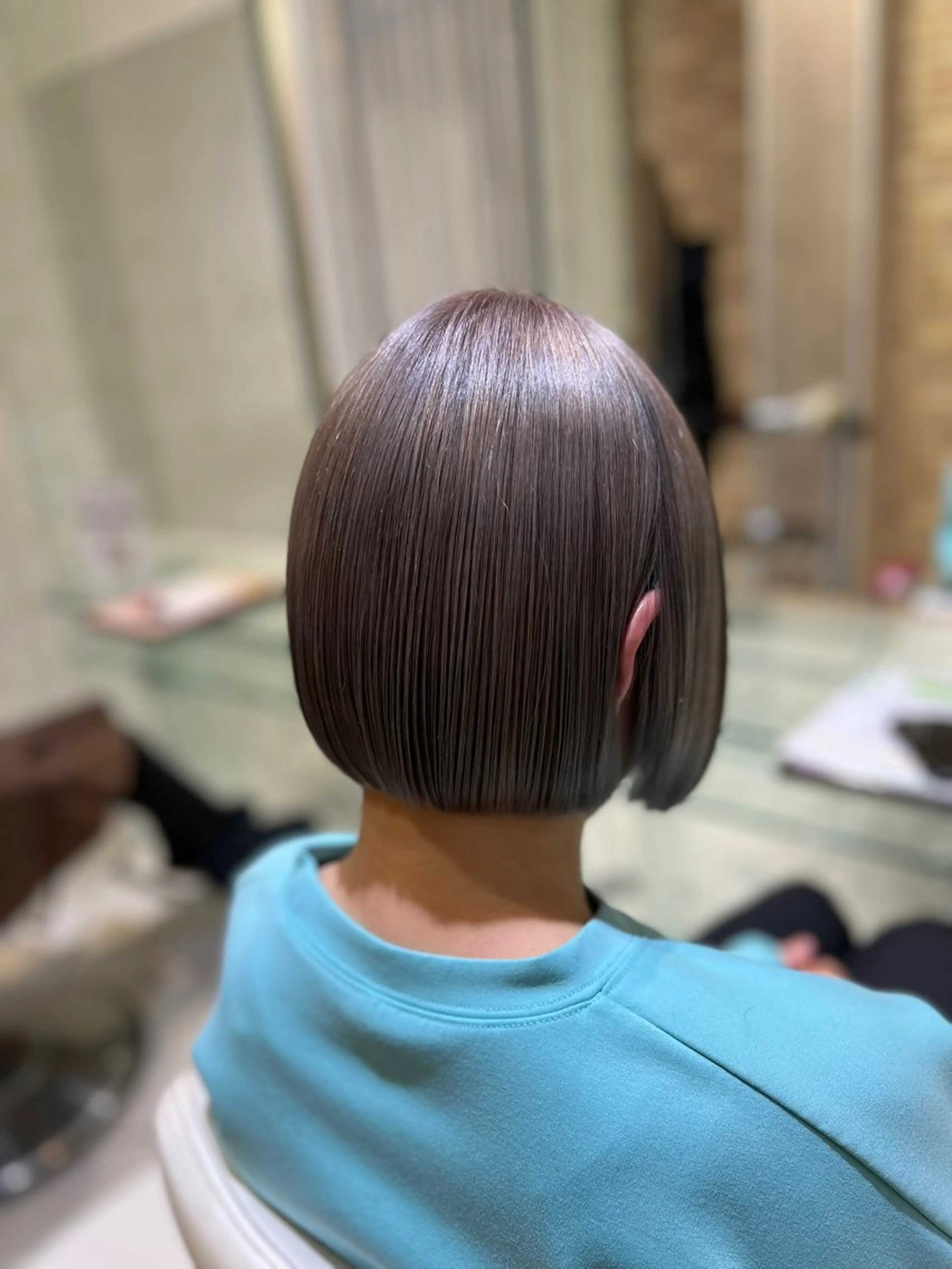 ミディアム カラー バレイヤージュ ブリーチ ケアブリーチ 透明感カラー デザインカラー カット ヘアカラー ボブ/ハイトーン髪質 改善/越谷✨クラモチのヘアスタイル