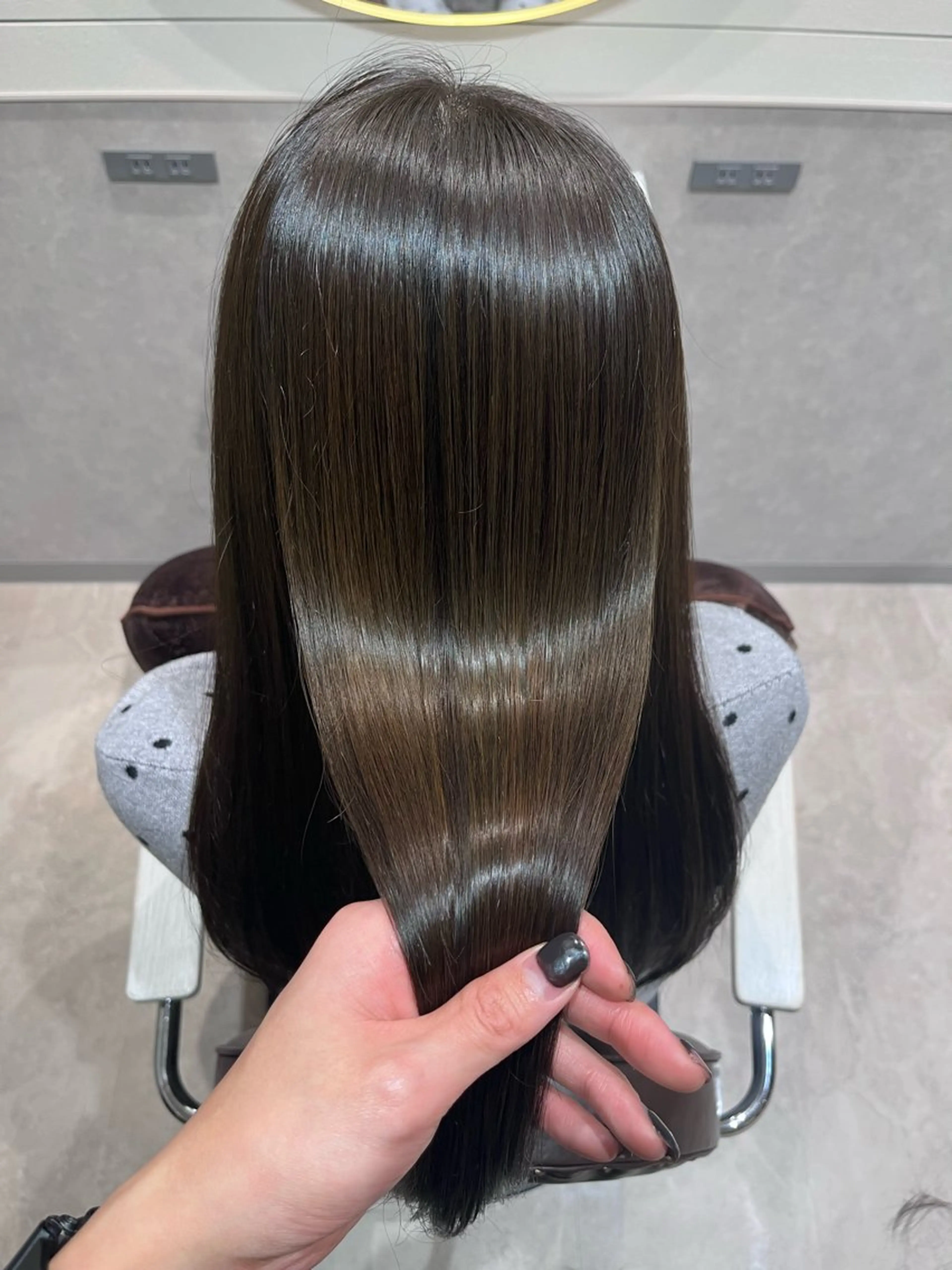 ロング カット ヘアカラー 縮毛矯正 トリートメント 銀座⭐️髪質改善⭐️ 平中　留生のヘアスタイル