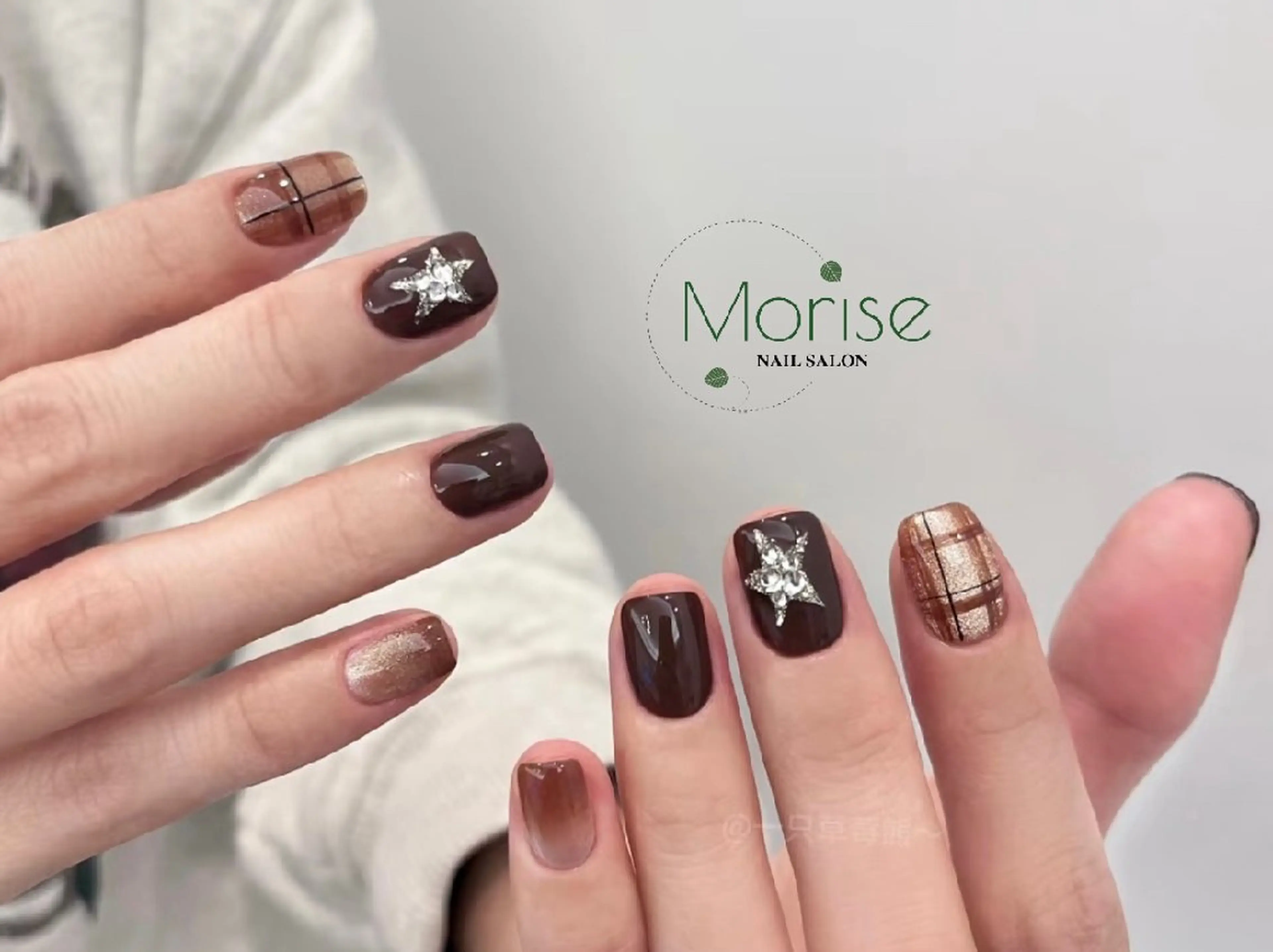 ネイル フットネイル フレンチネイル ジェルネイル ガラスフレンチ 韓国ネイル ハンドネイル ハンドケア MoriseNail 原宿店のネイルデザイン