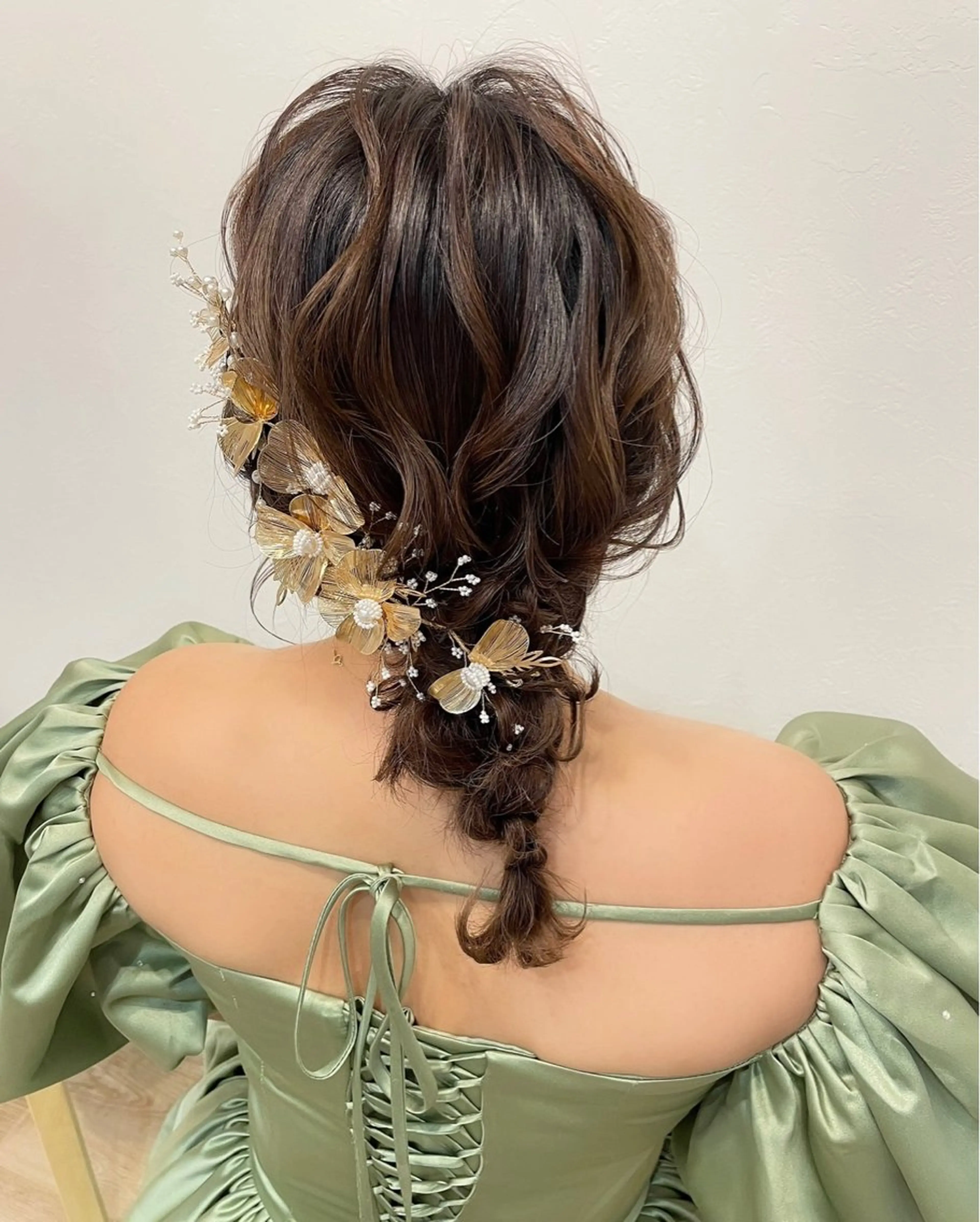 ヘアアレンジ 楢本 彩耶のネイルデザイン