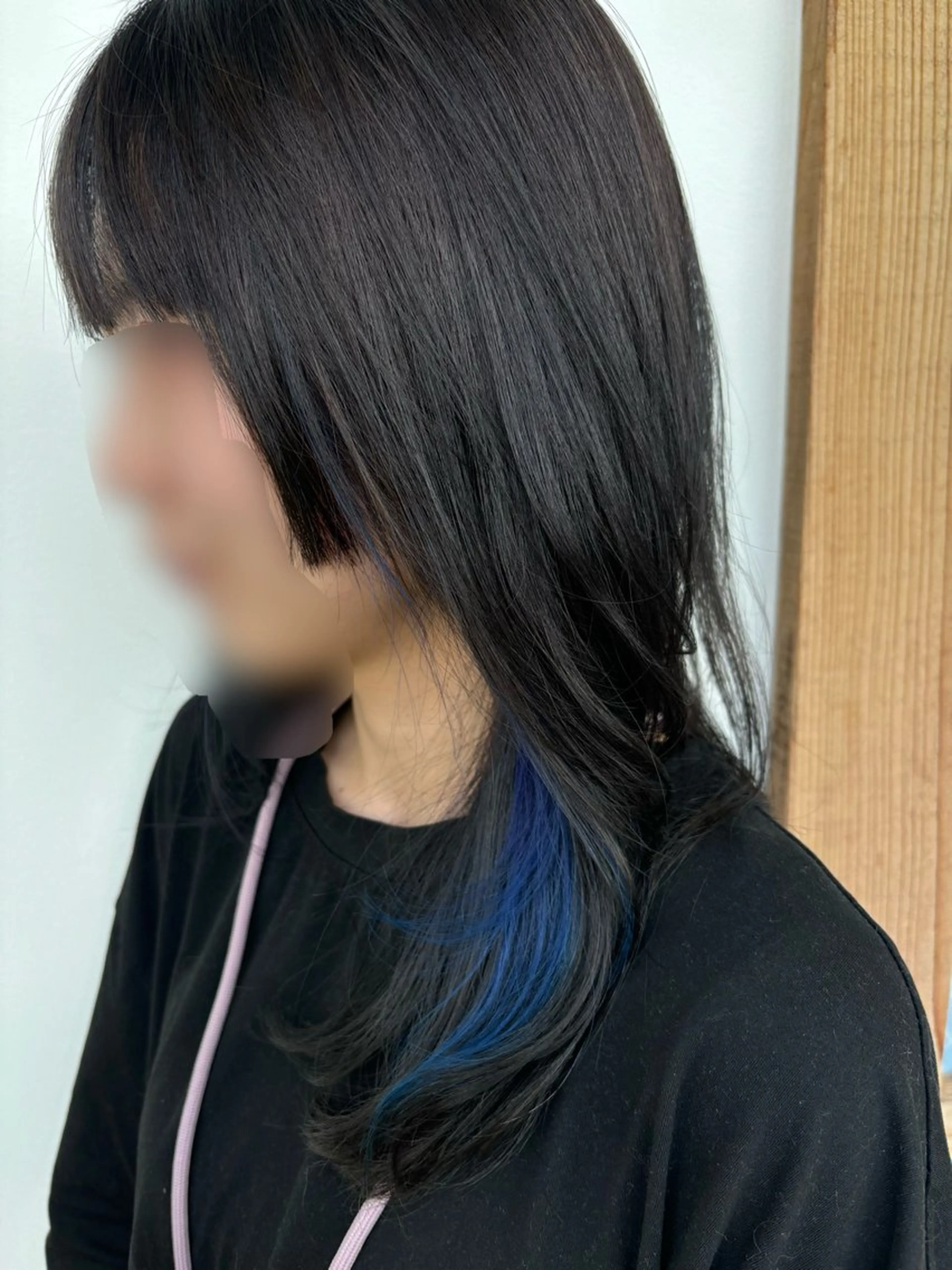 ロング カラー 黒髪 ブルーカラー ブルーブラック イヤリングカラー レイヤーカット カット ヘアカラー トリートメント Jill franc ＿ ayanoのヘアスタイル