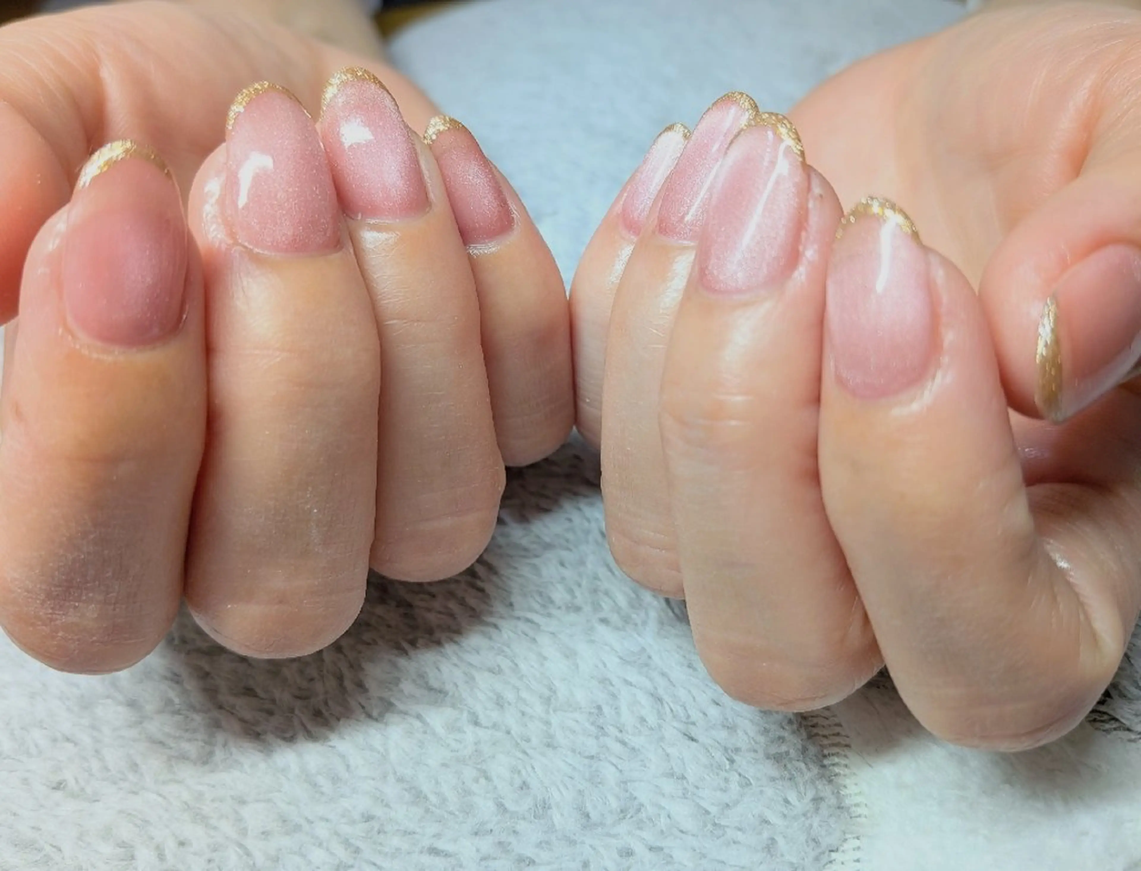 🆕クリアベースフレンチ*ストーンアート2本ok(ソフトジェル)💎オフなしの写真