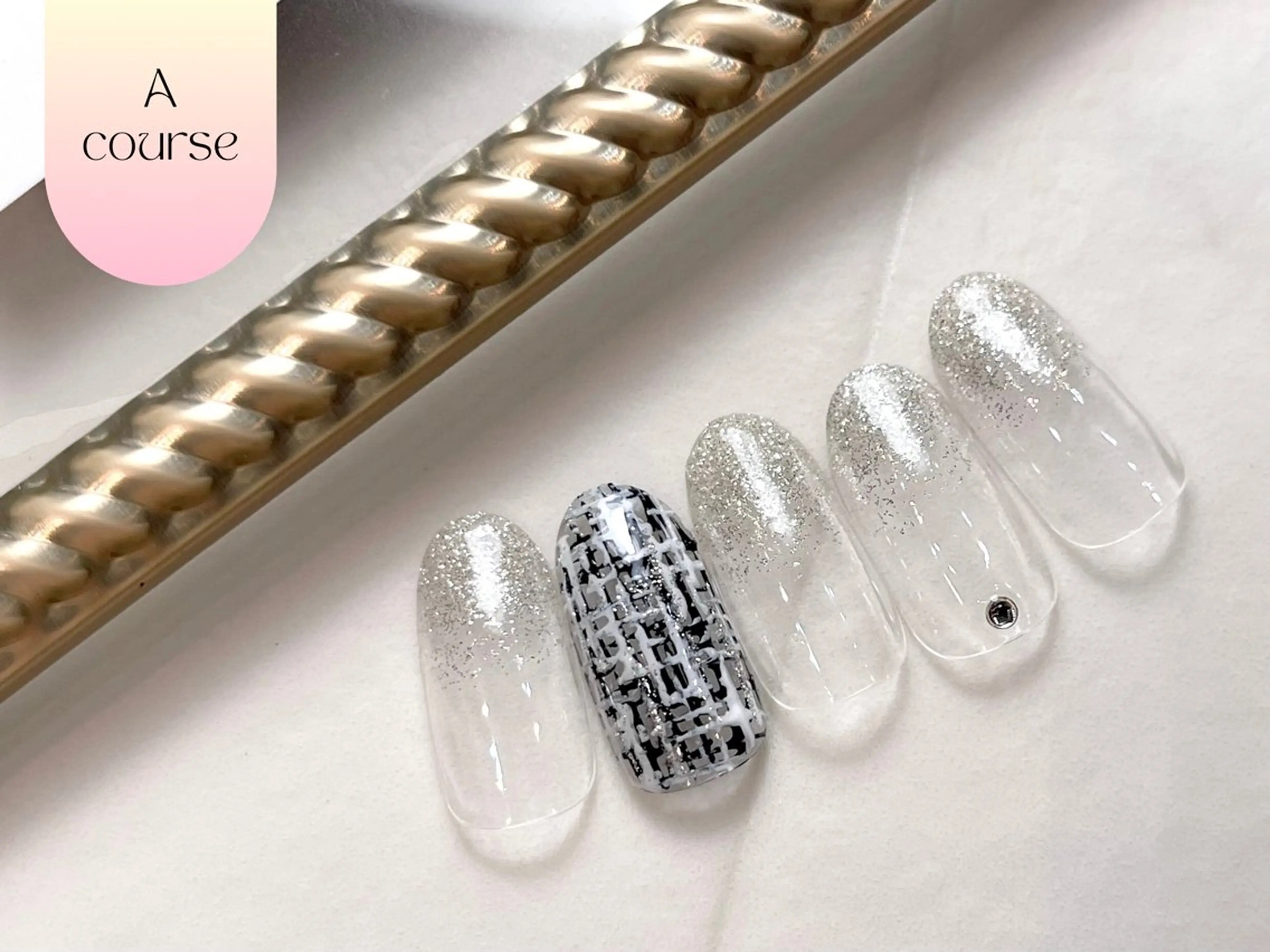 ネイル ハンドネイル アリアグレイス Ranのネイルデザイン