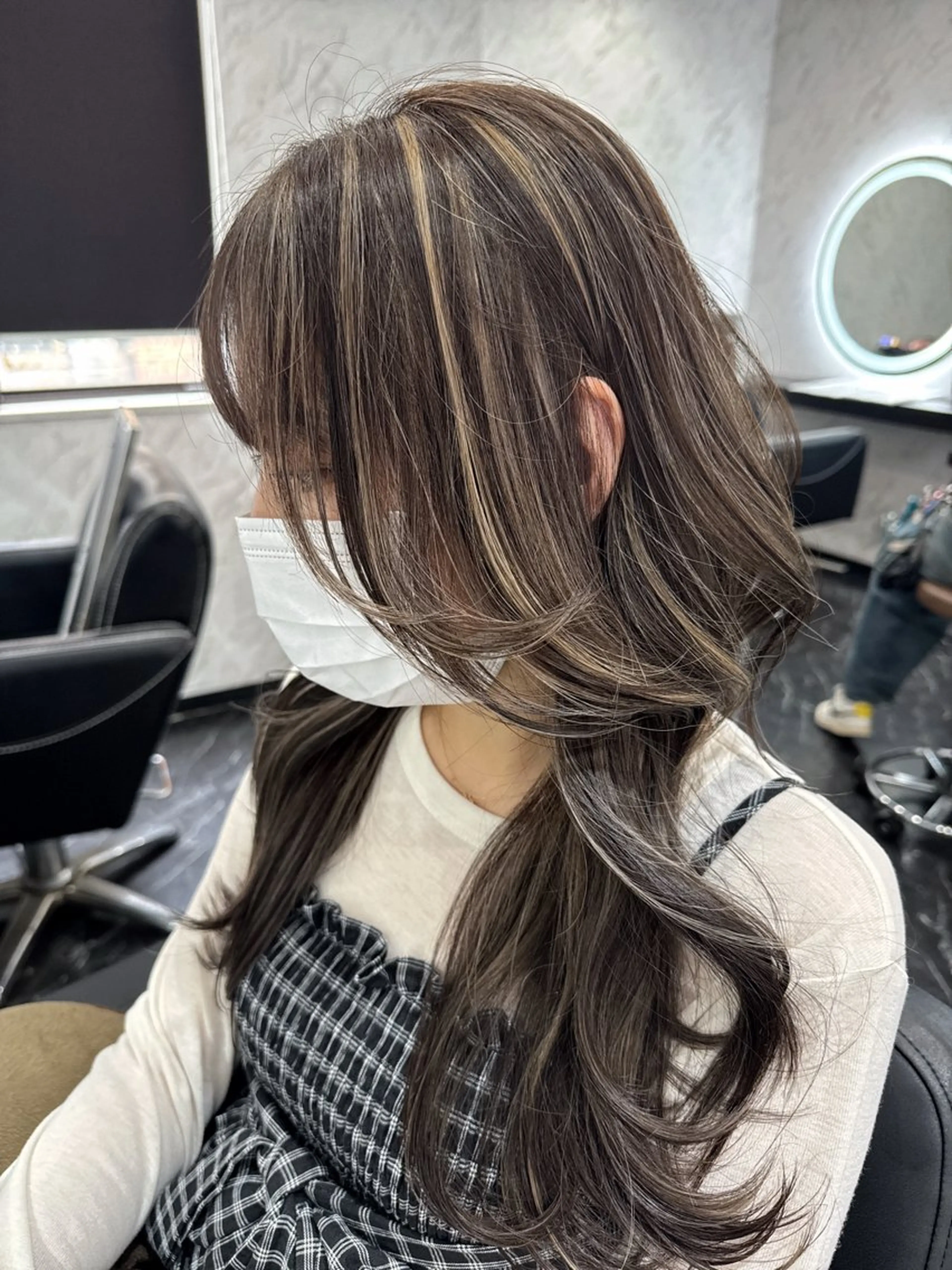 ロング LOHAS Kanaのヘアスタイル