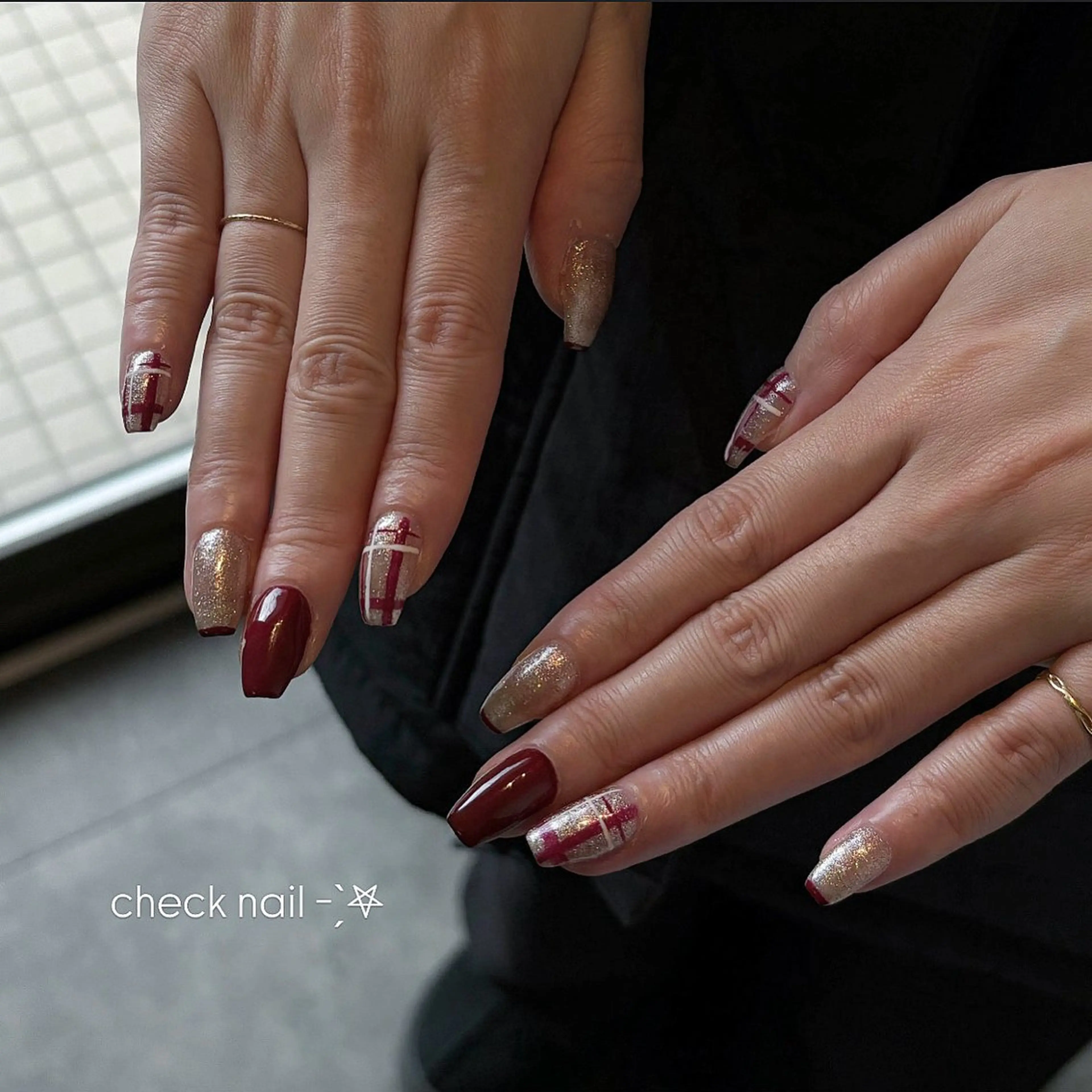 ネイル ボルドー 蓮見 空楽のネイルデザイン
