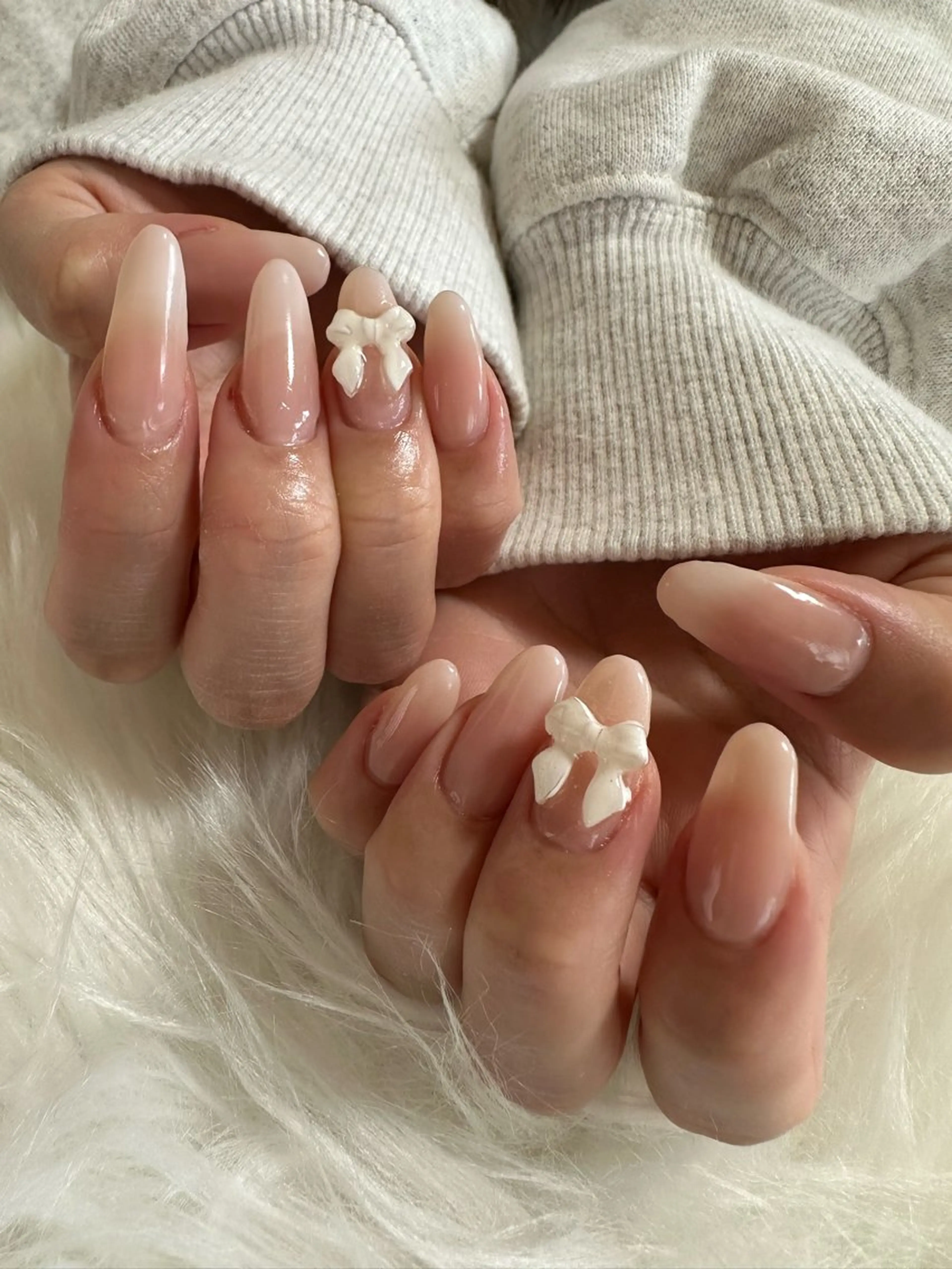 ネイル ホワイト Cherie🫧 🌿NAOMIのネイルデザイン