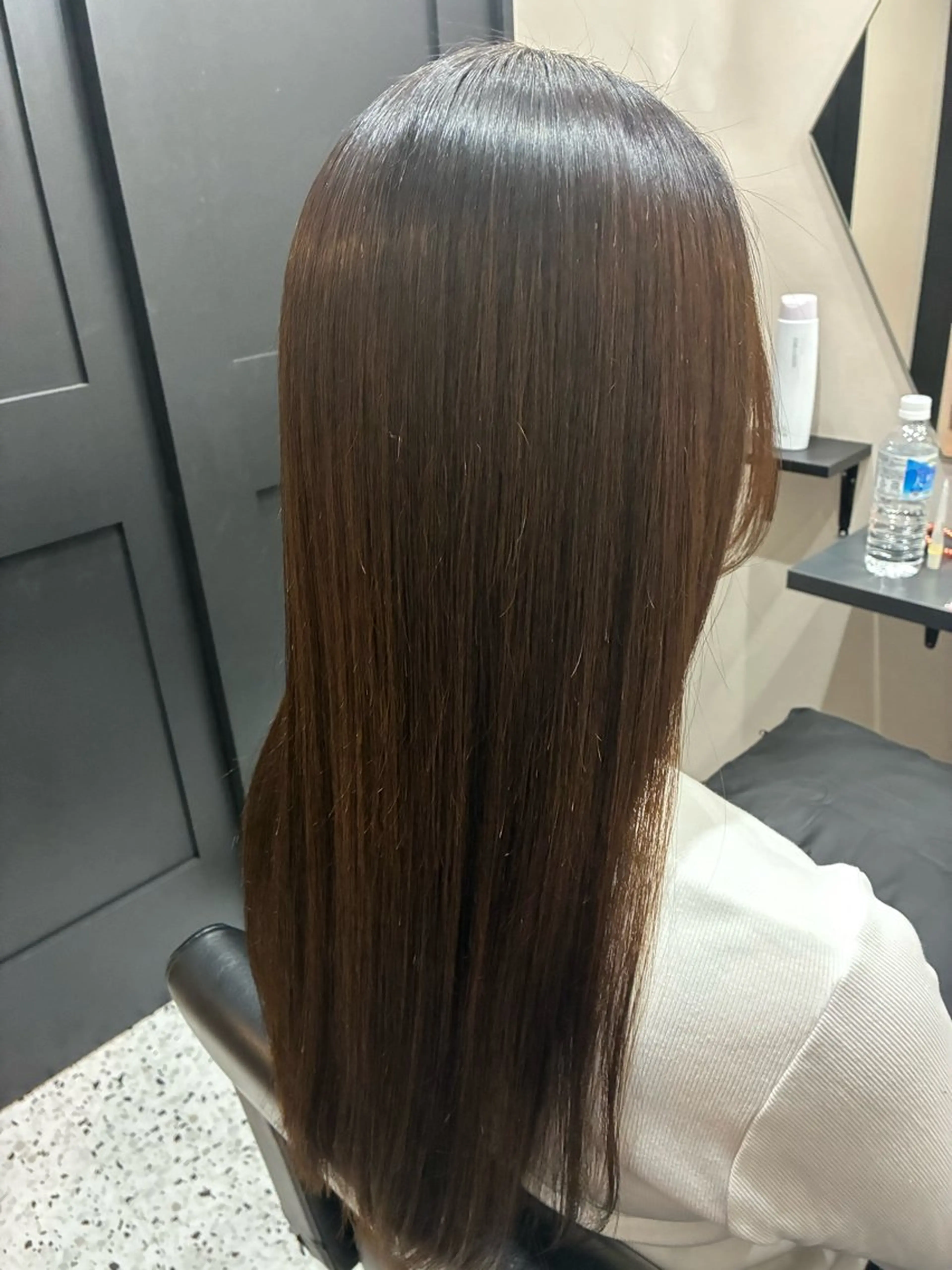 セミロング 縮毛矯正 美髪×髪質改善 🖤Yukineのヘアスタイル