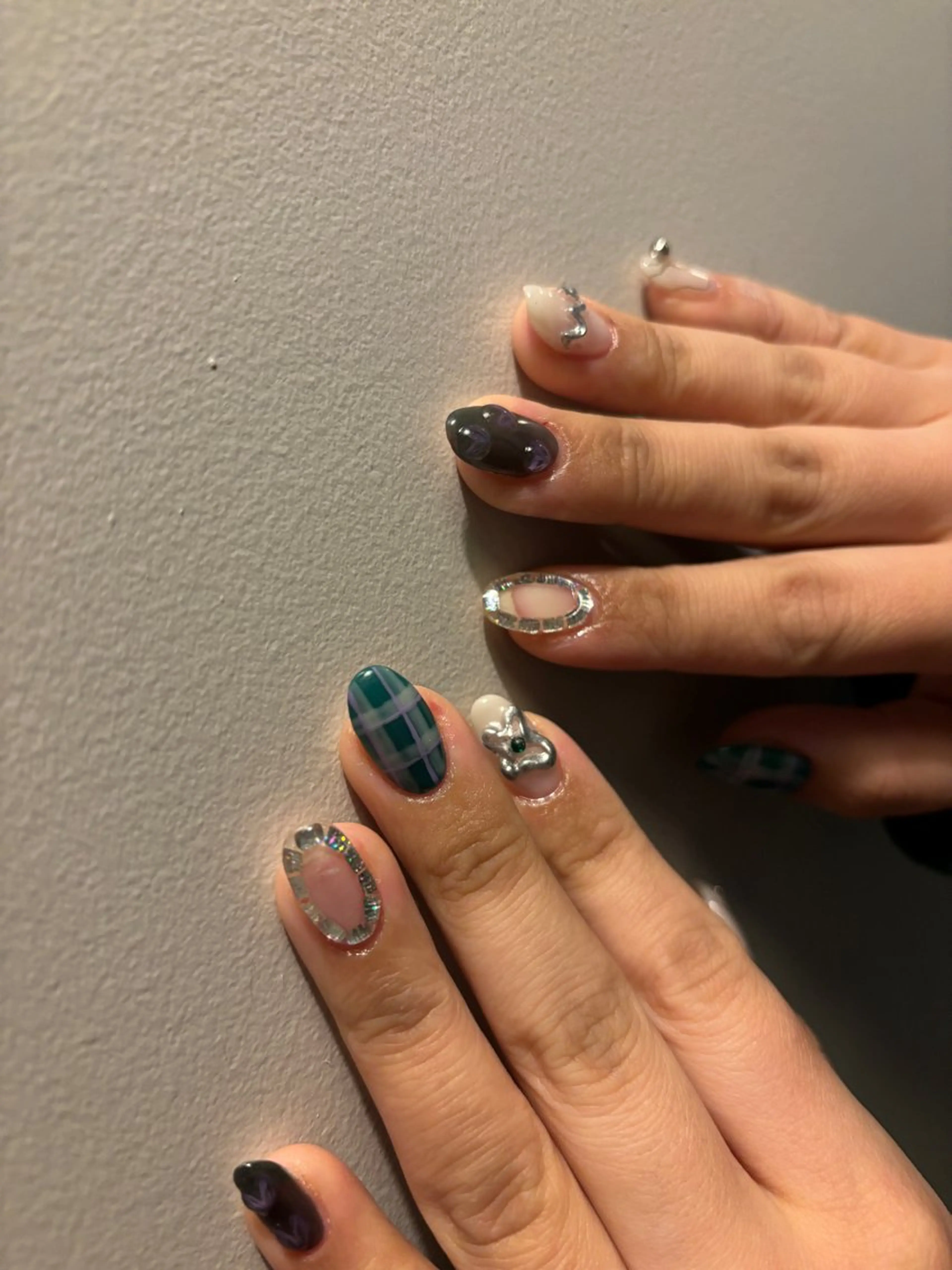 ネイル ハンドネイル chika ／ nailのネイルデザイン