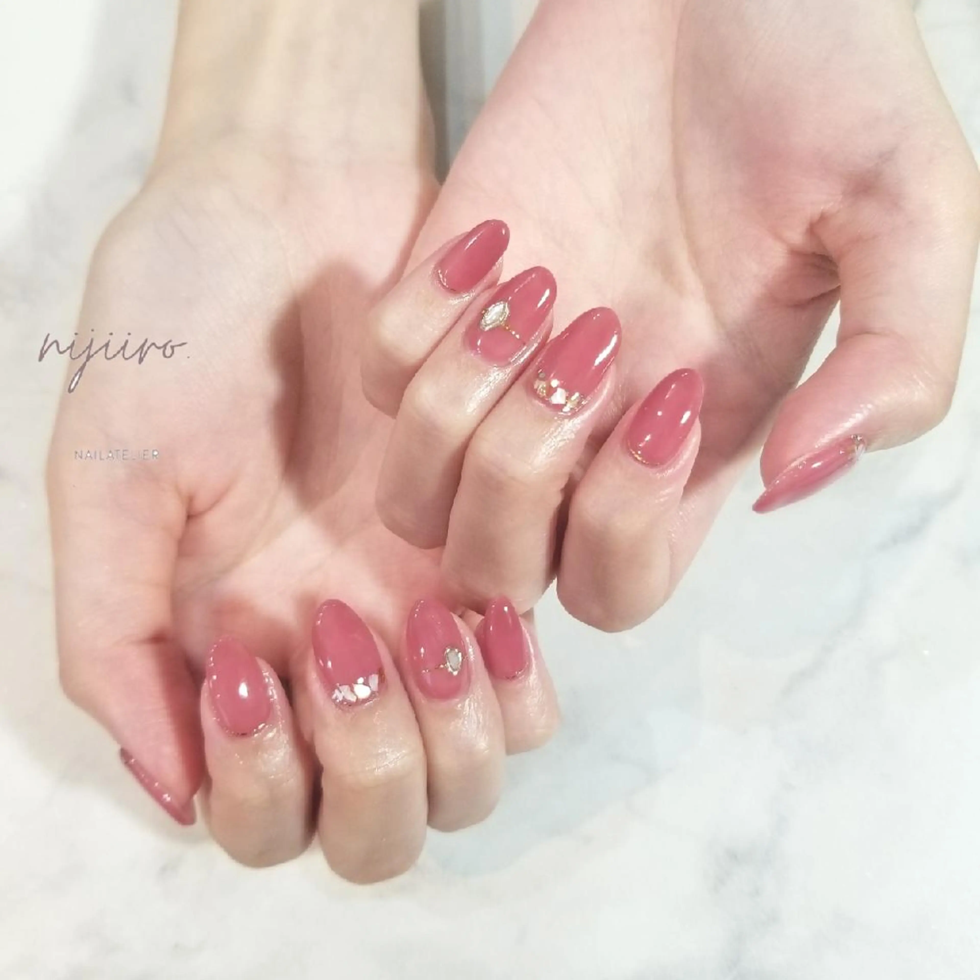 ネイル ハンドネイル nijiiro🌈 サトウのネイルデザイン