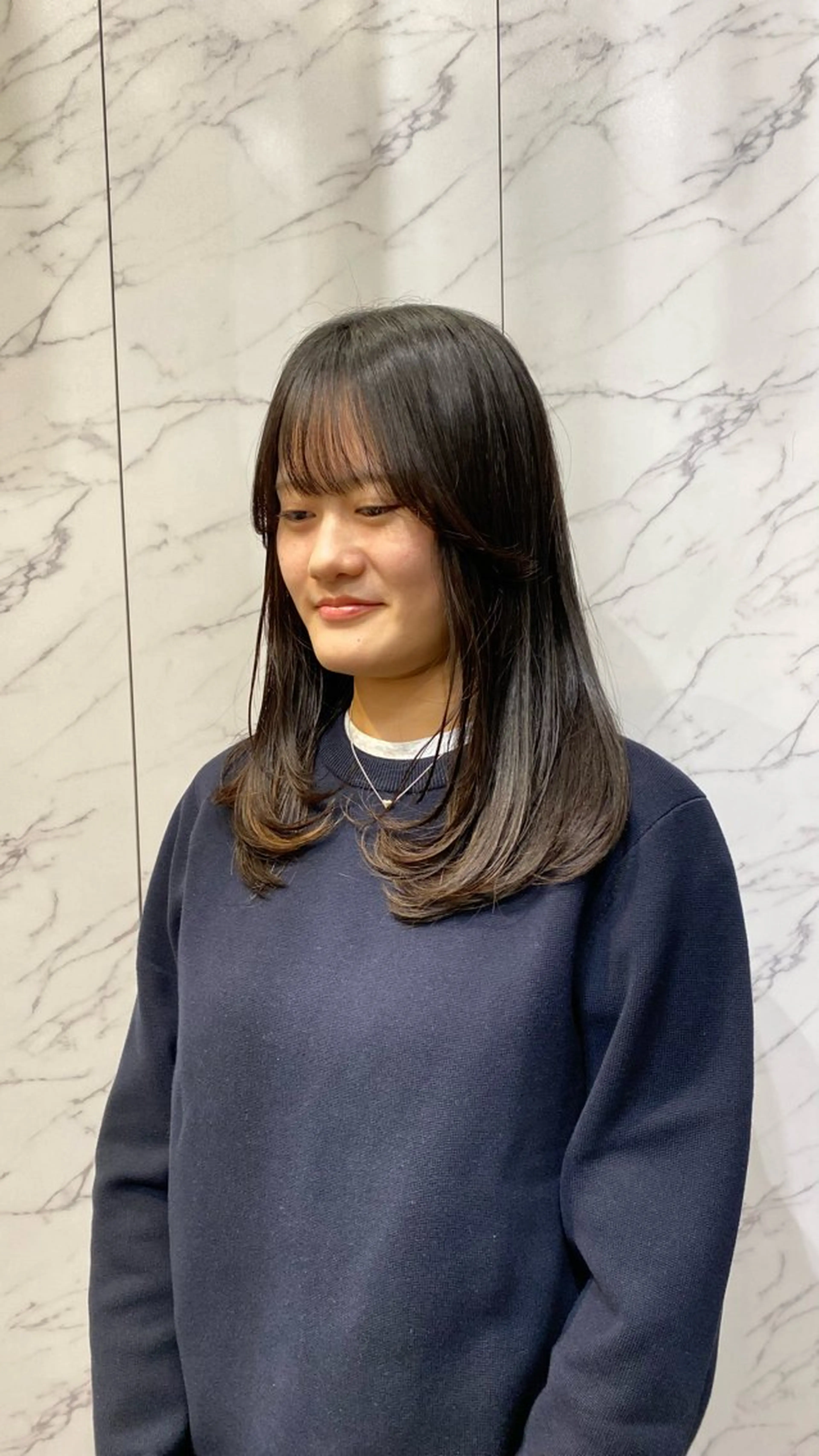 ロング マツザキ マナトのヘアスタイル