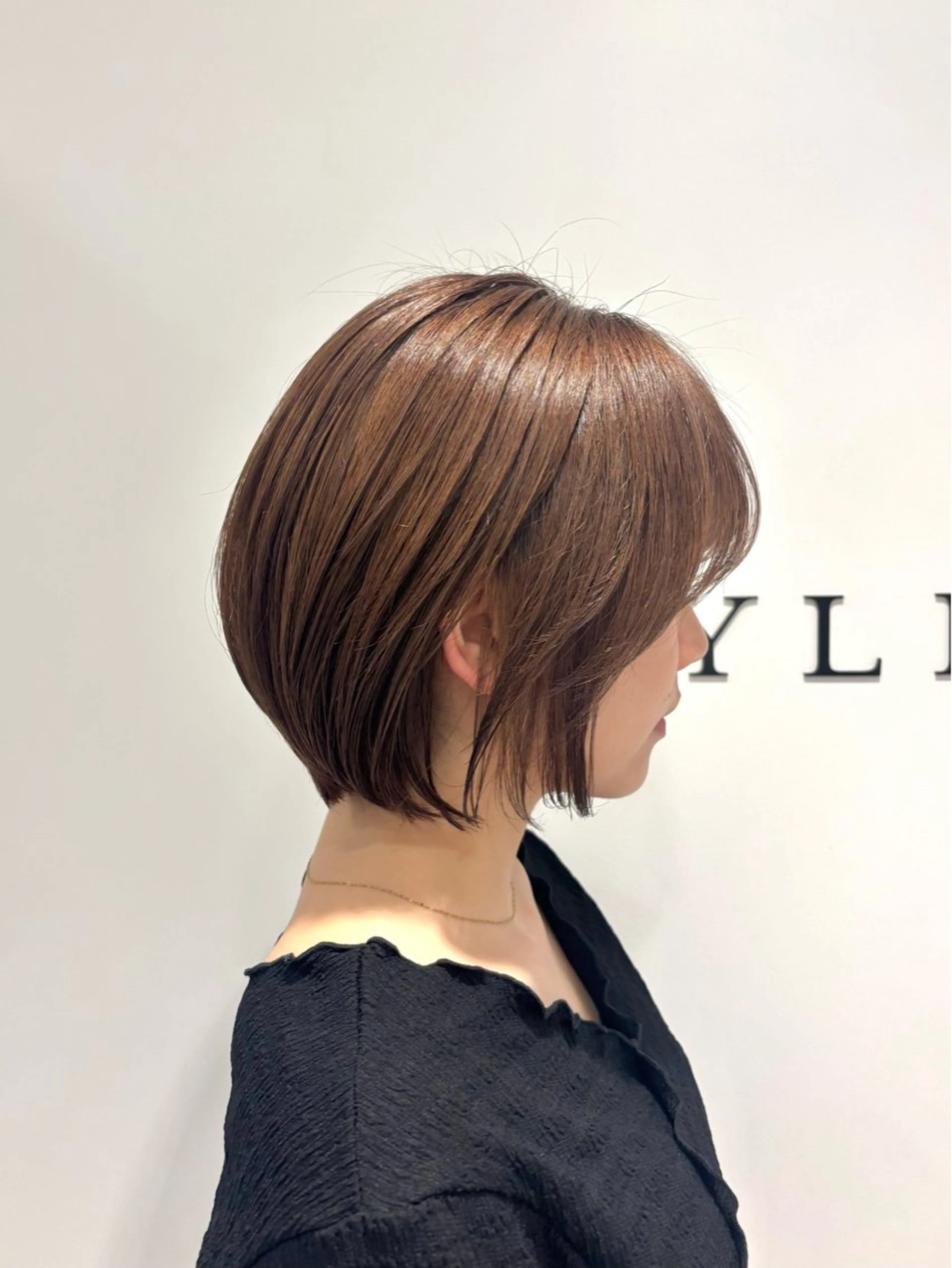 ショート ヘアカラー 艶カラー/アレンジ 💟すなおのヘアスタイル