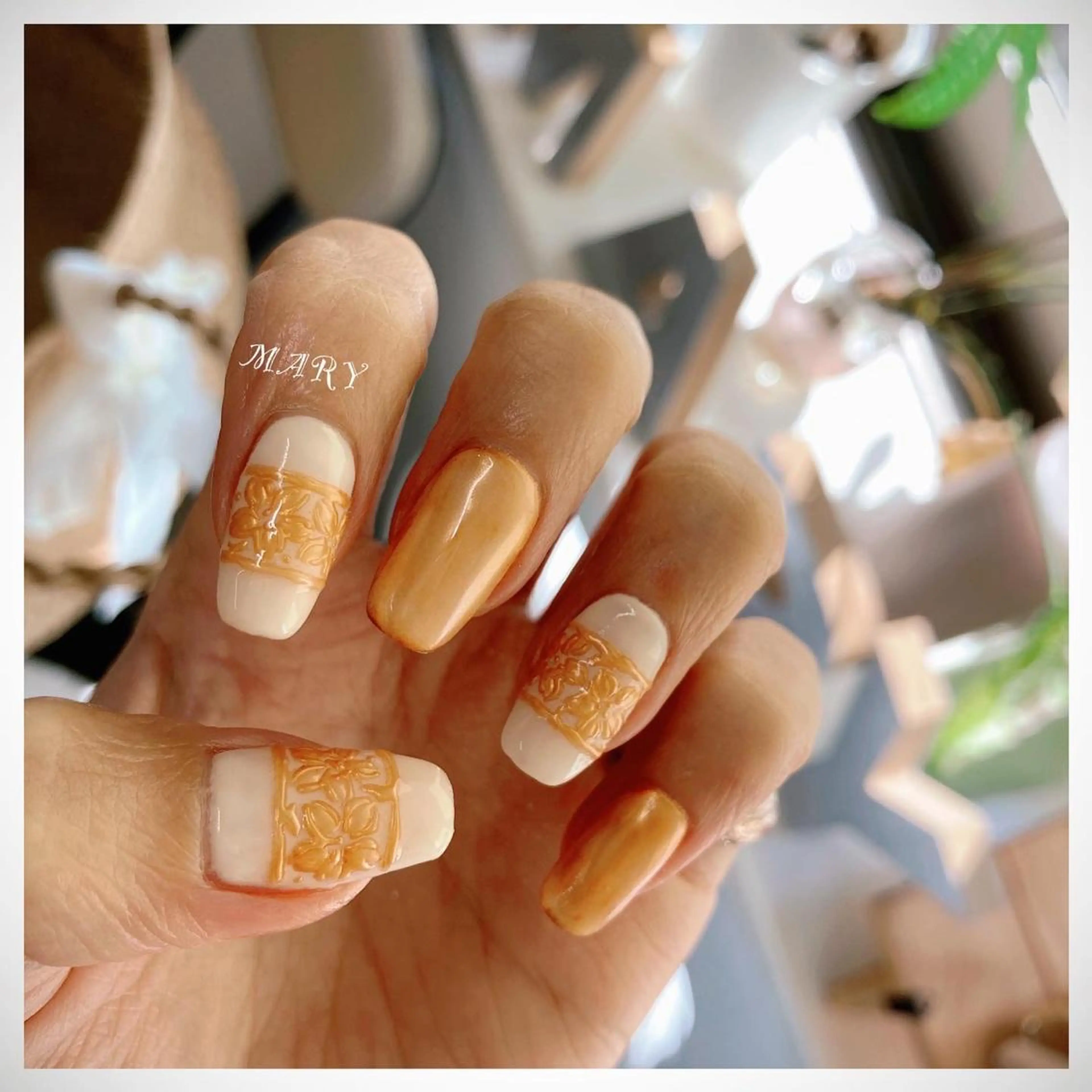 ネイル アートネイル ミラーネイル ニュアンスネイル ワンカラーネイル ハンドネイル Mary nail .narumiのネイルデザイン