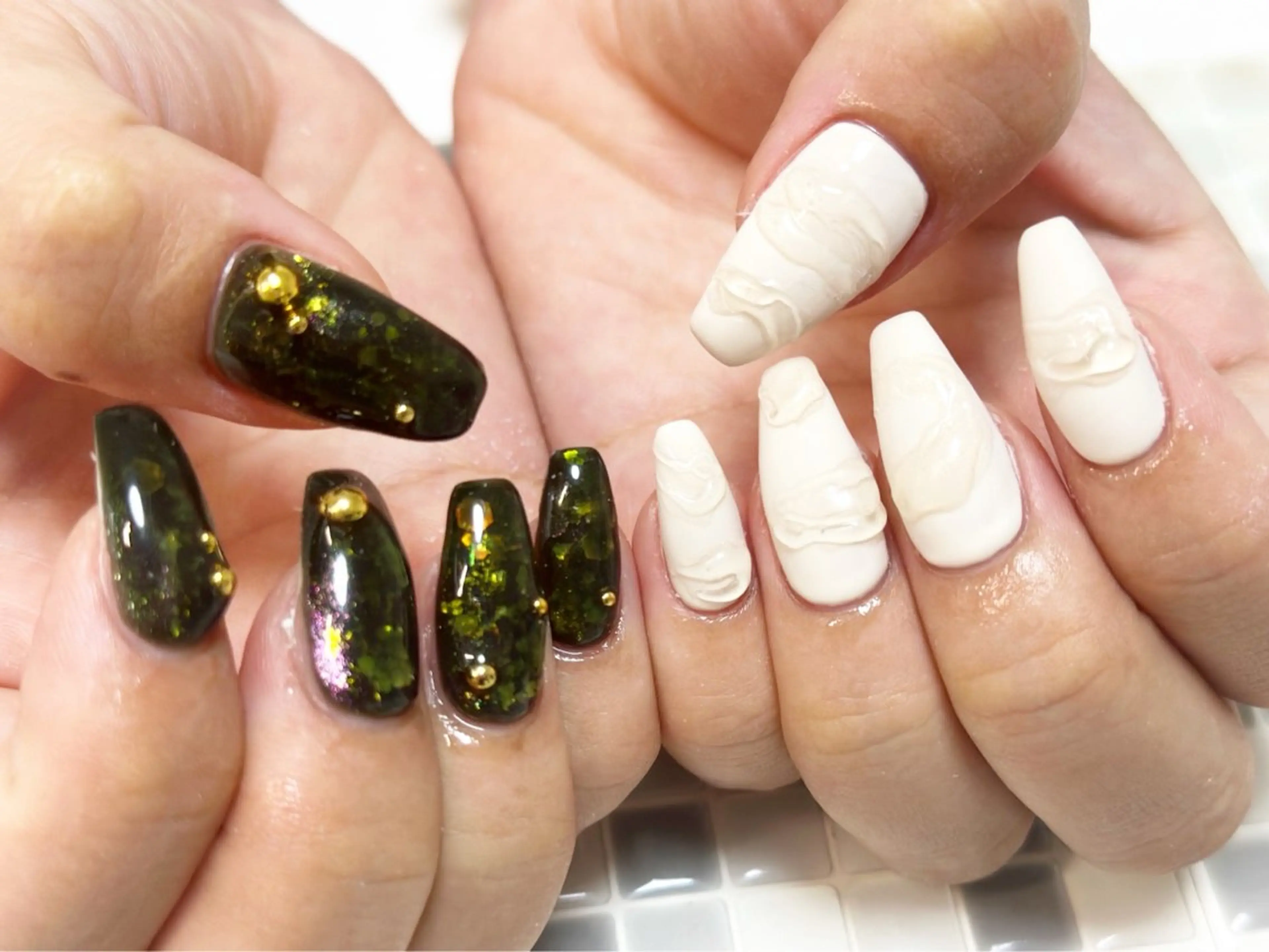 ネイル キラキラネイル マットネイル nailist yuiのネイルデザイン