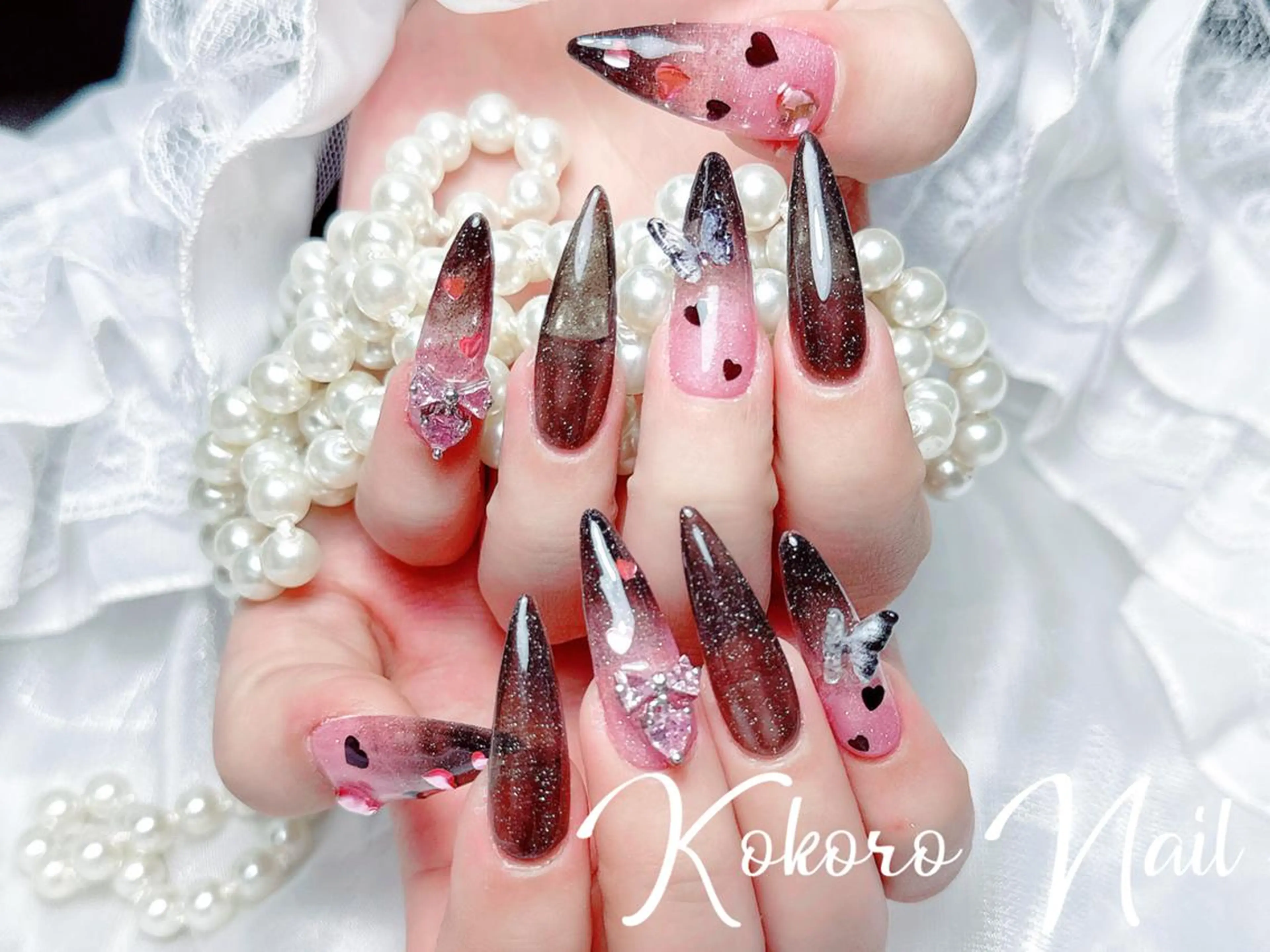 ネイル ハンドネイル ハンドケア 🎀ナナ 🎀のネイルデザイン
