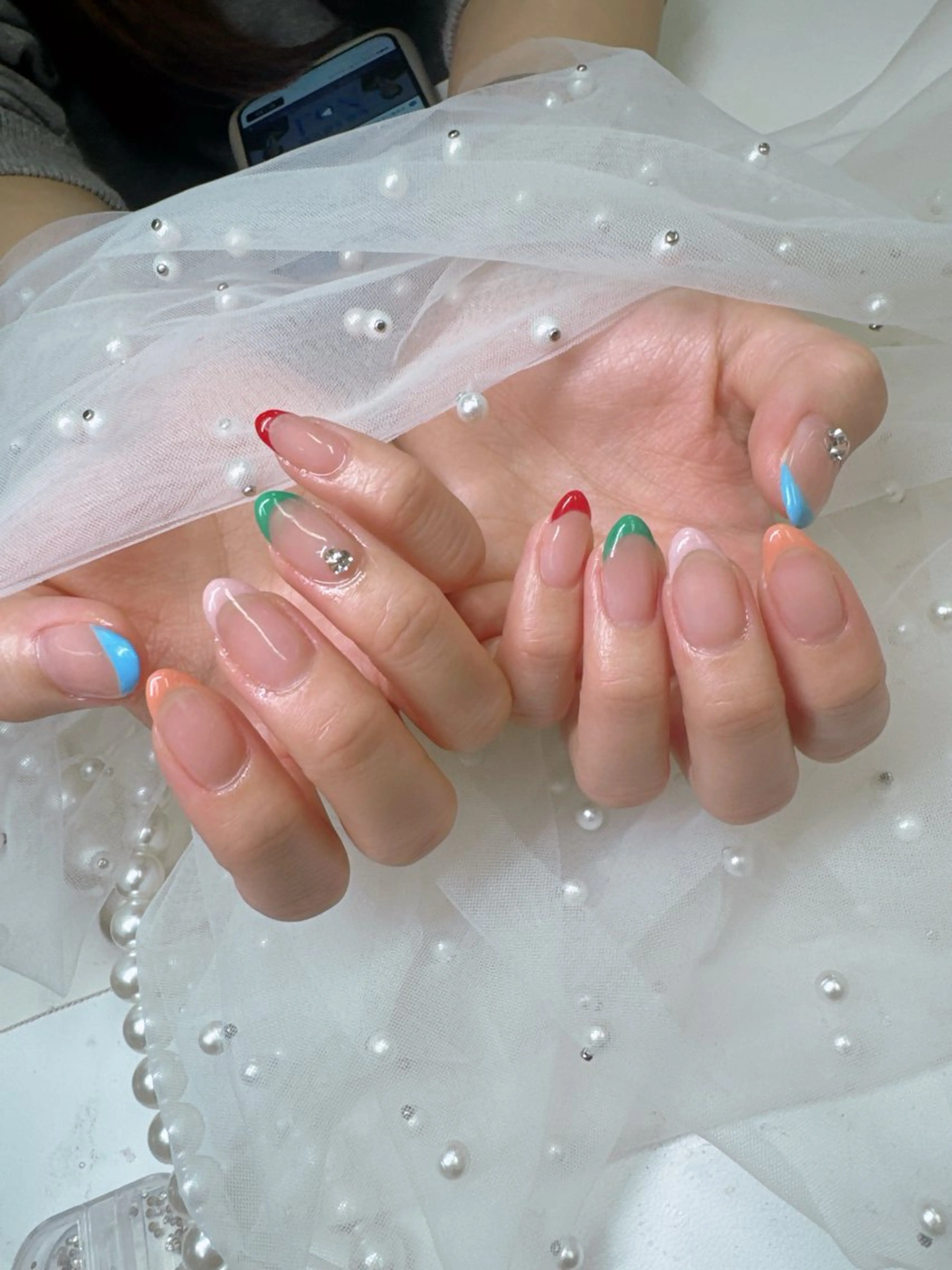ネイル フレンチネイル ジェルネイル ガラスフレンチ キラキラネイル ロングネイル Queeens nailのネイルデザイン